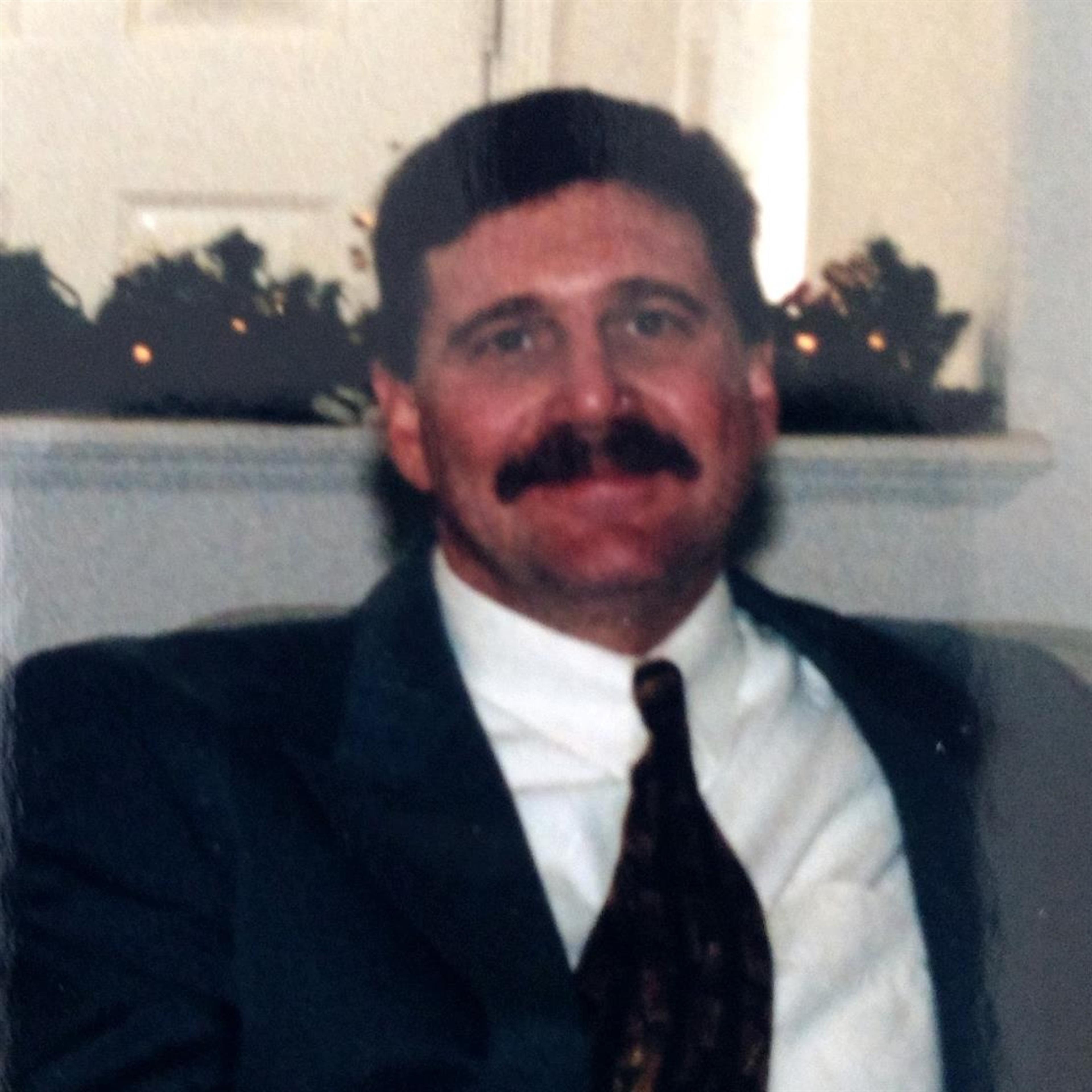 Mark  Simeoli