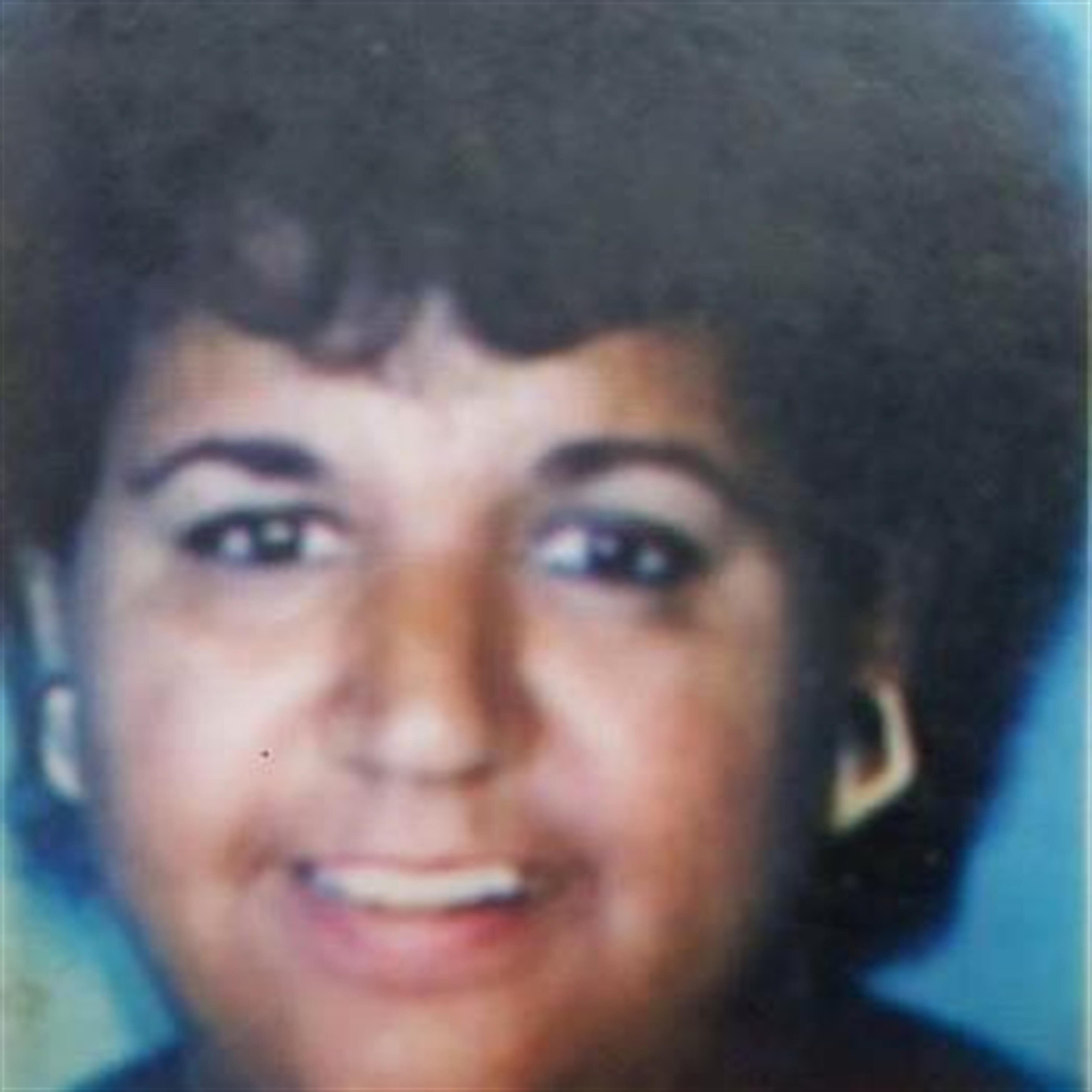 Lorraine Keanalani (Chartrand) Kalakau