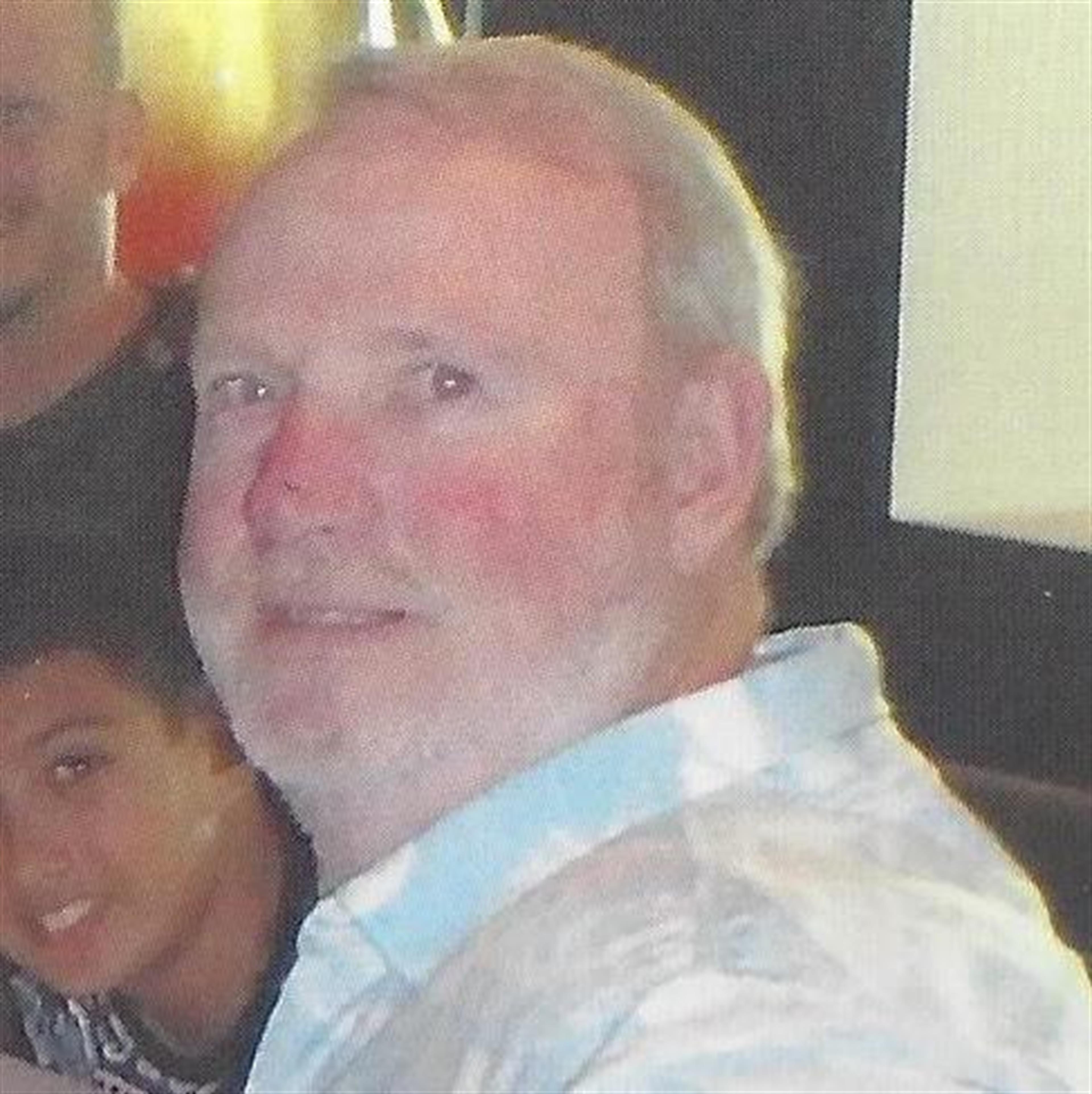 Charles Everette Walker's obituary picture