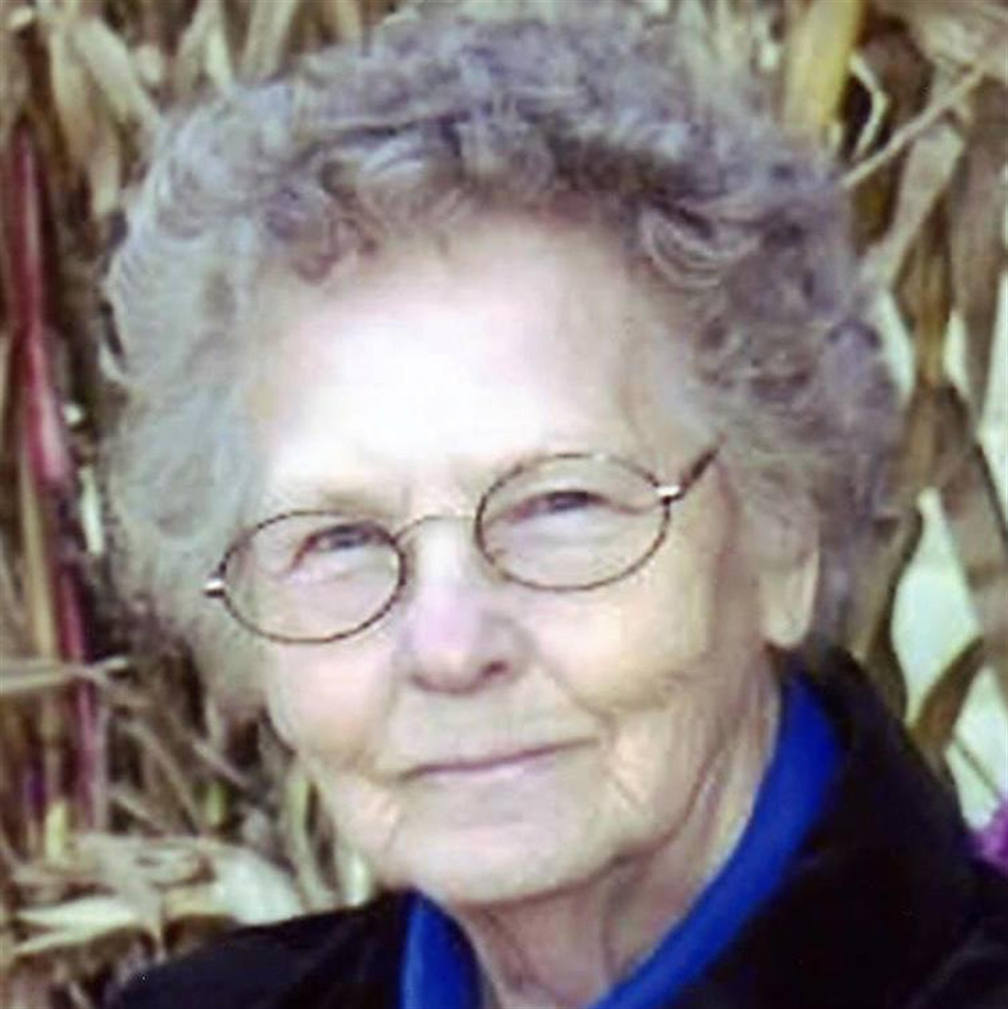 Lorene  Waters (Lebanon)