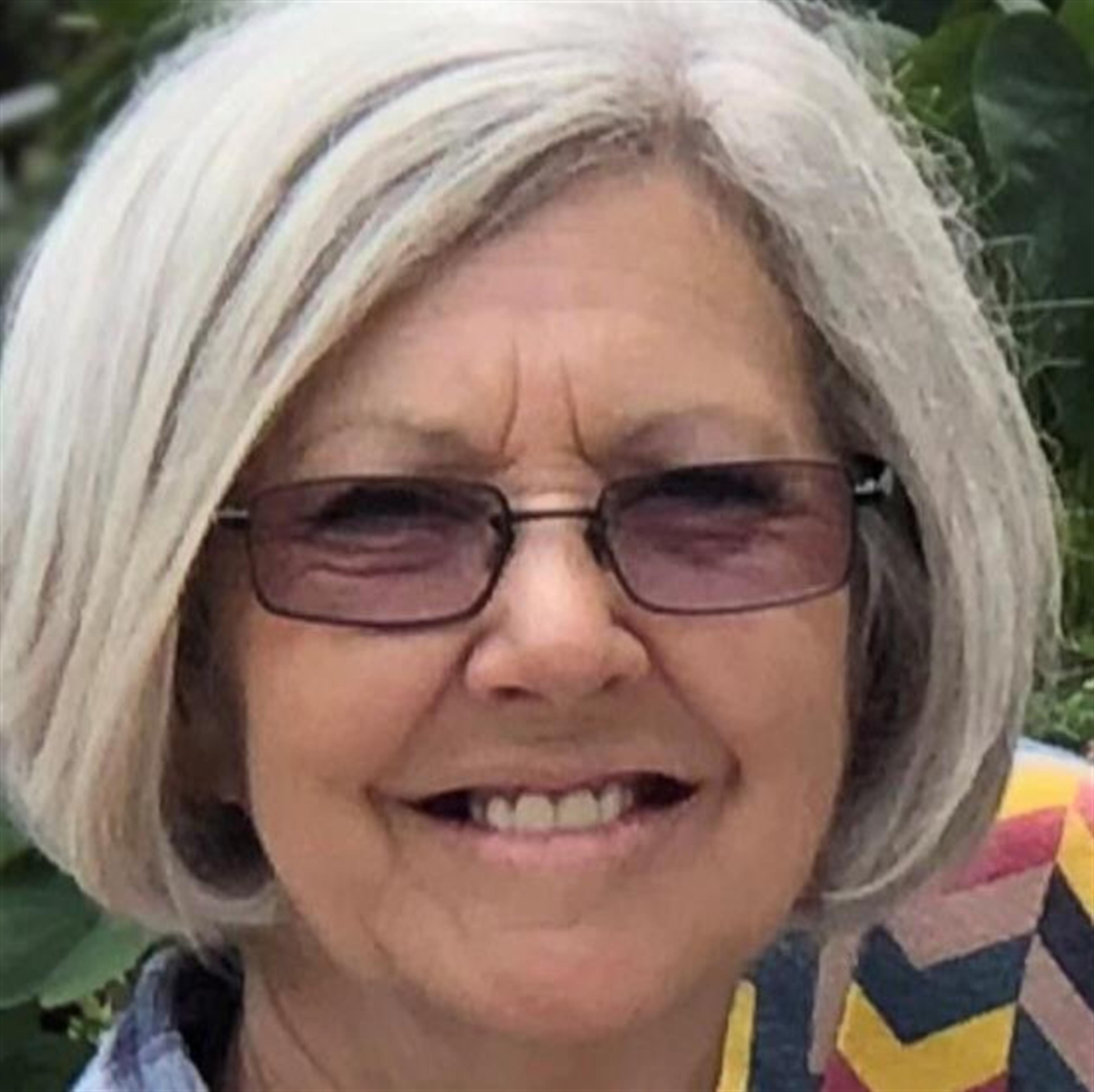 Karen  Skinner