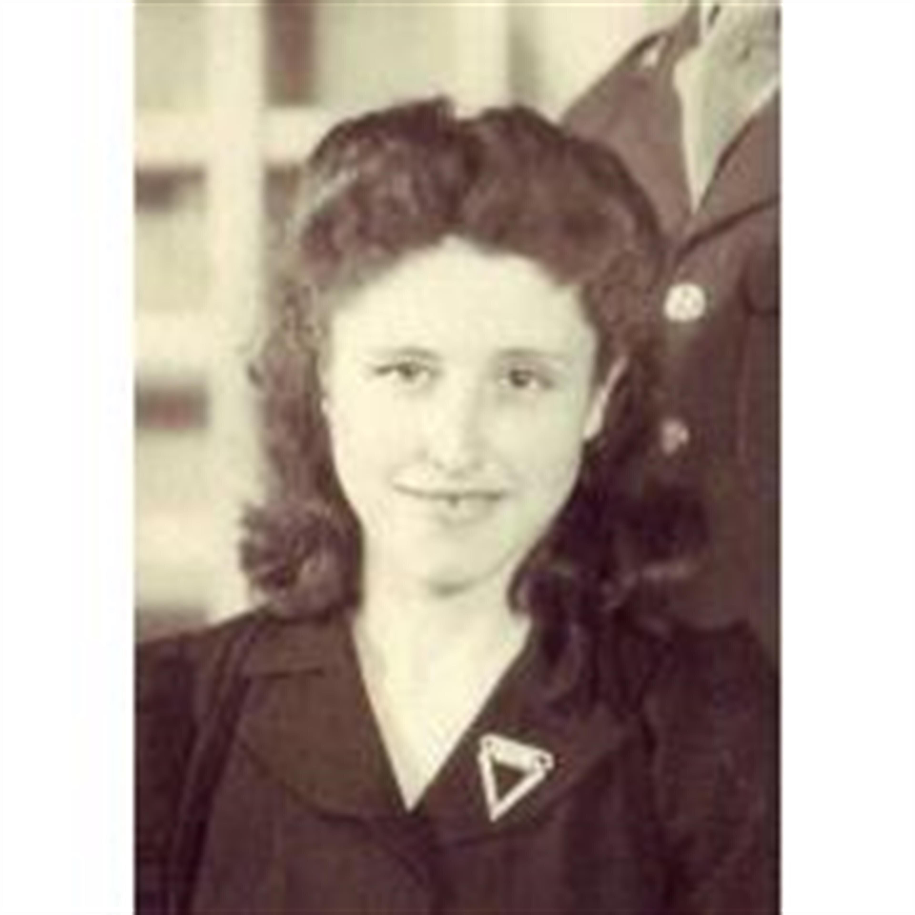 Lois Caroline Douglas (Lebanon)