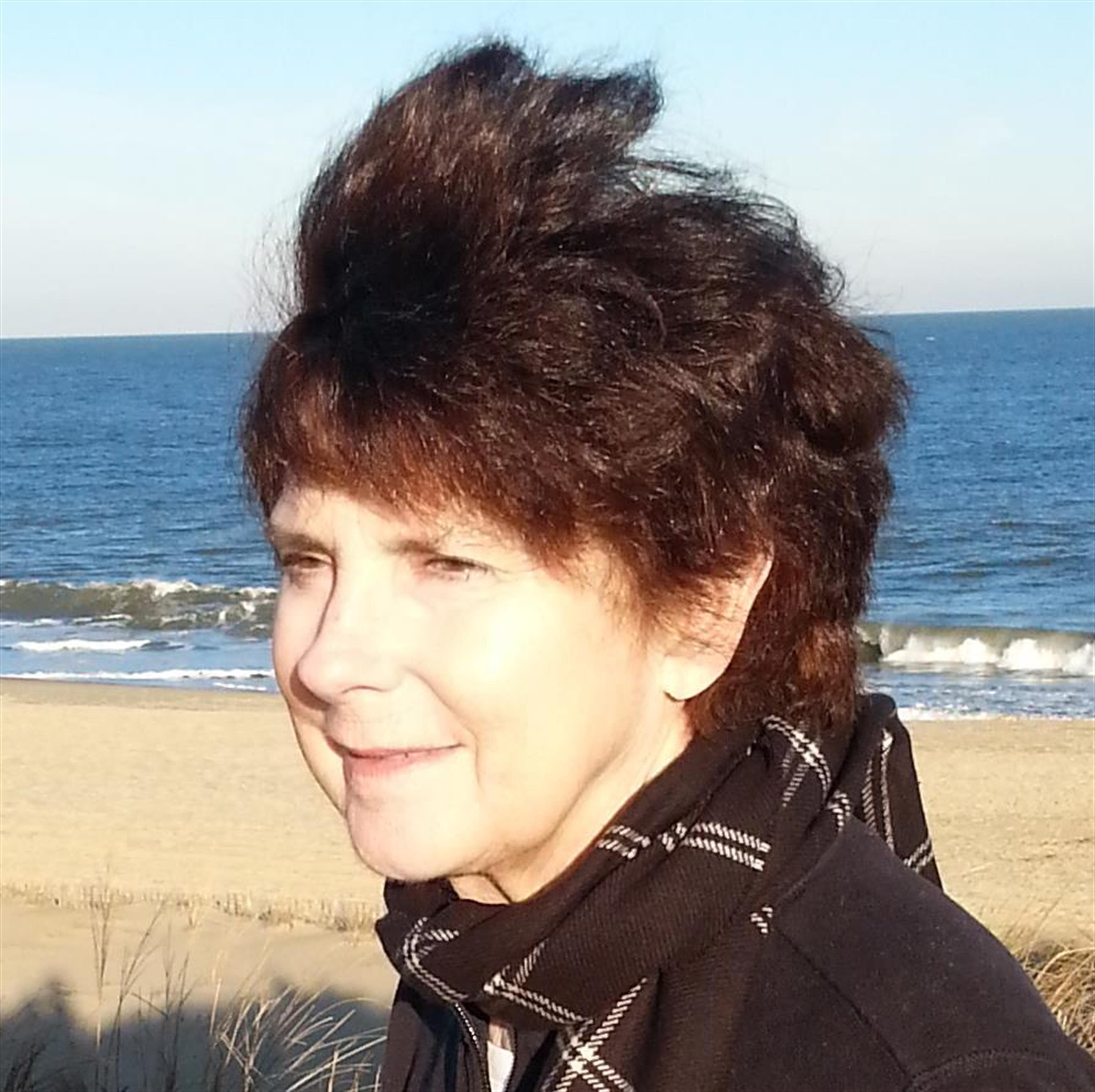 Gloria Mannion