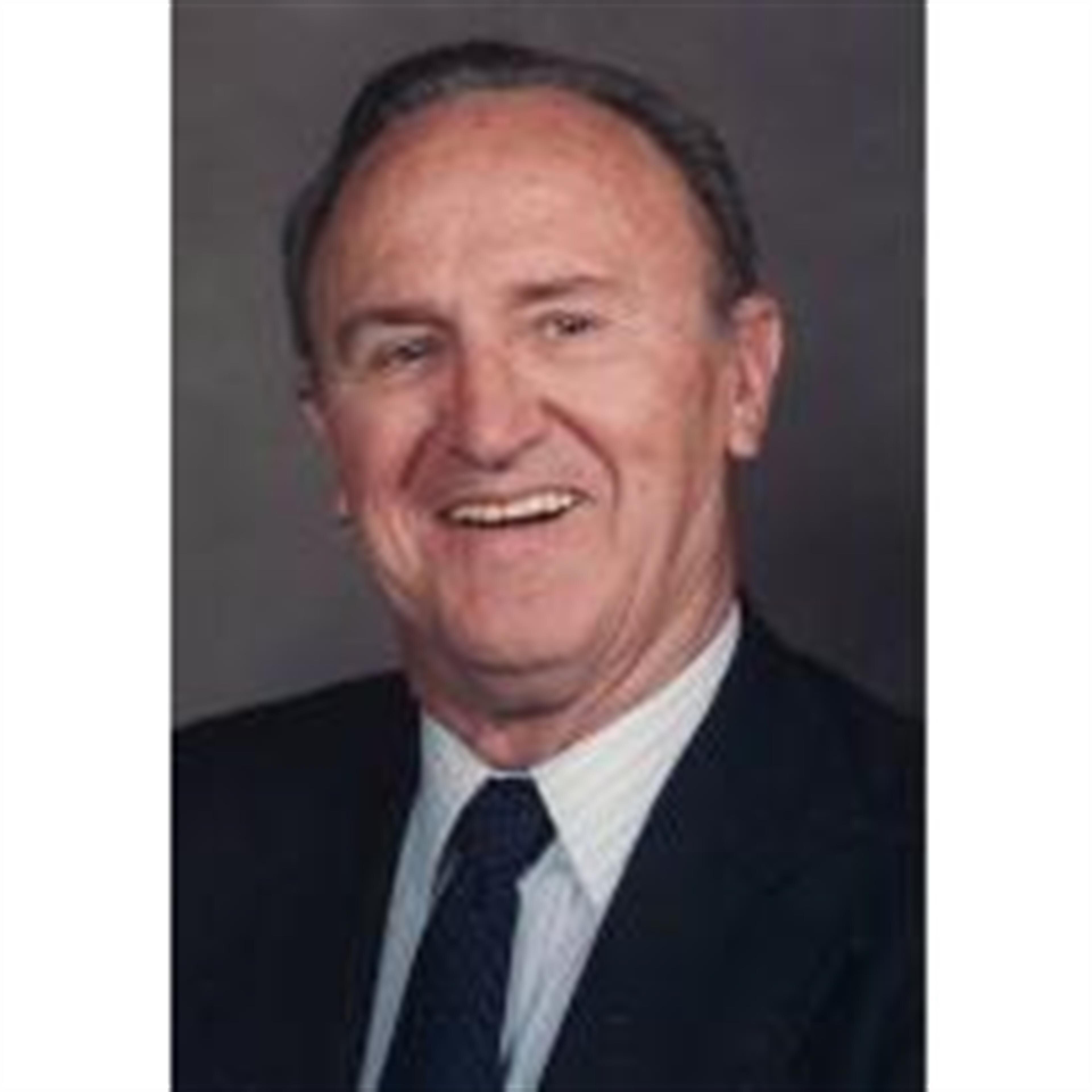 Simon P. Hays   (Lebanon)