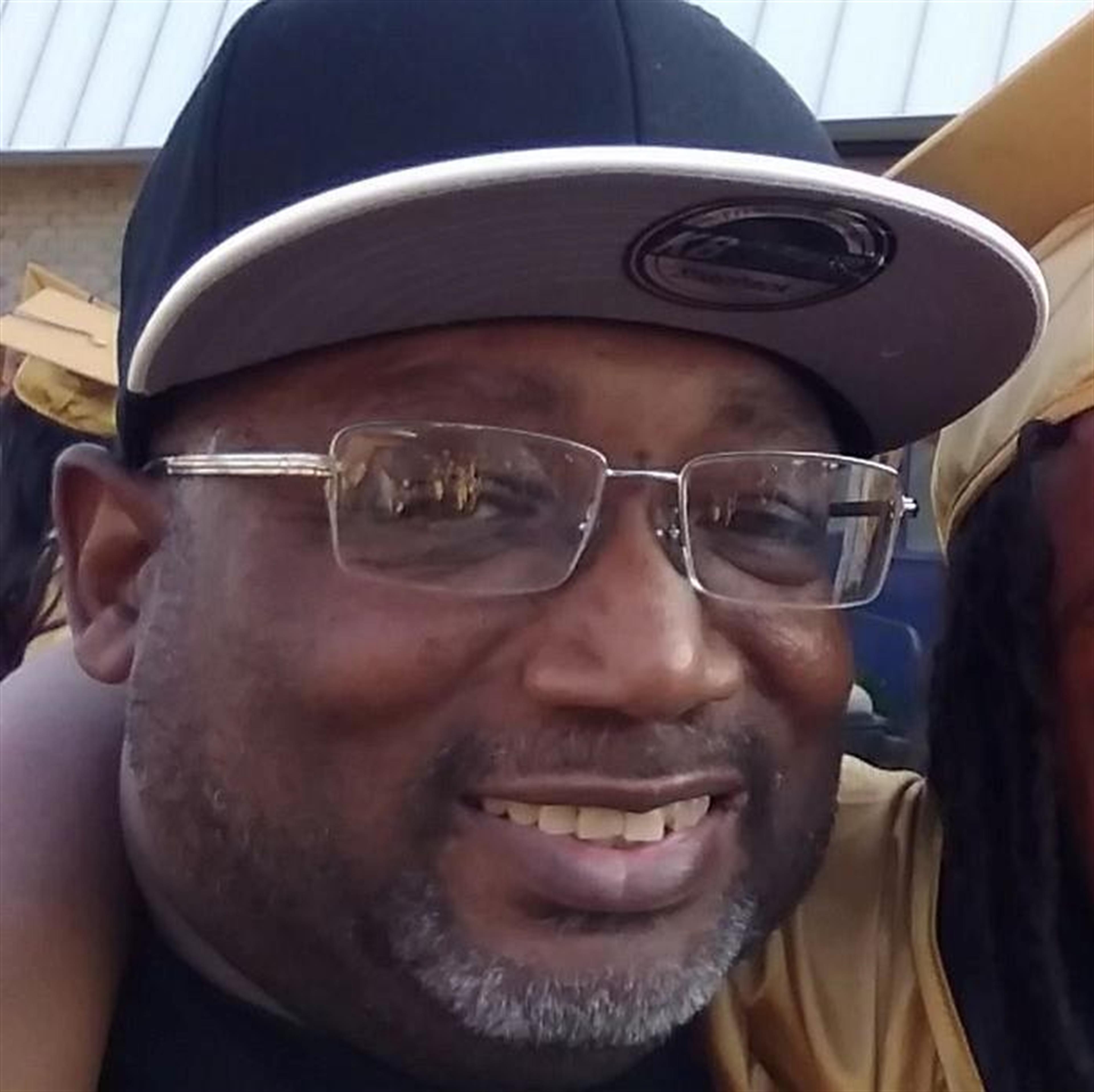 Mr. Howard Lee Evans Jr.