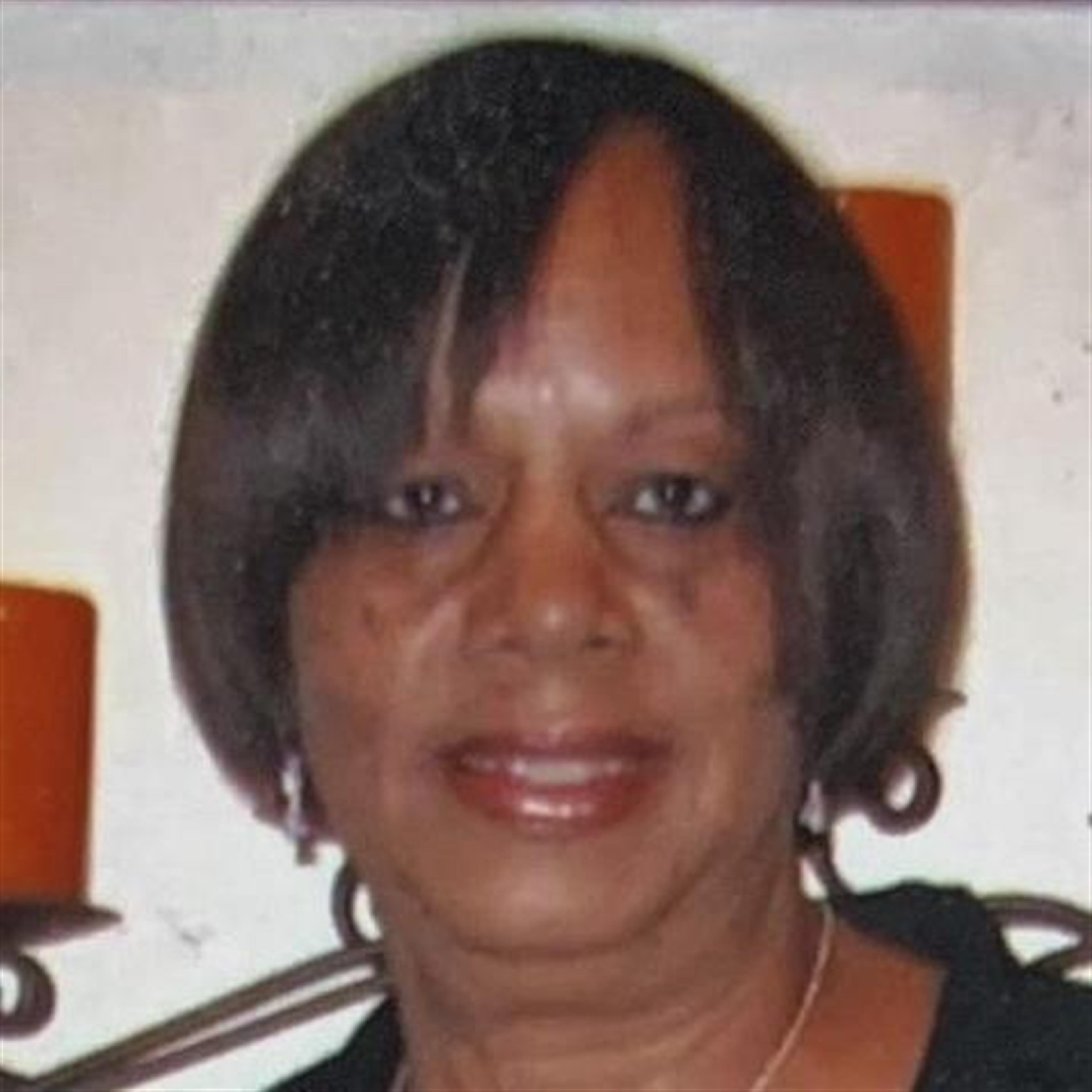 Louis Carolyn Younger