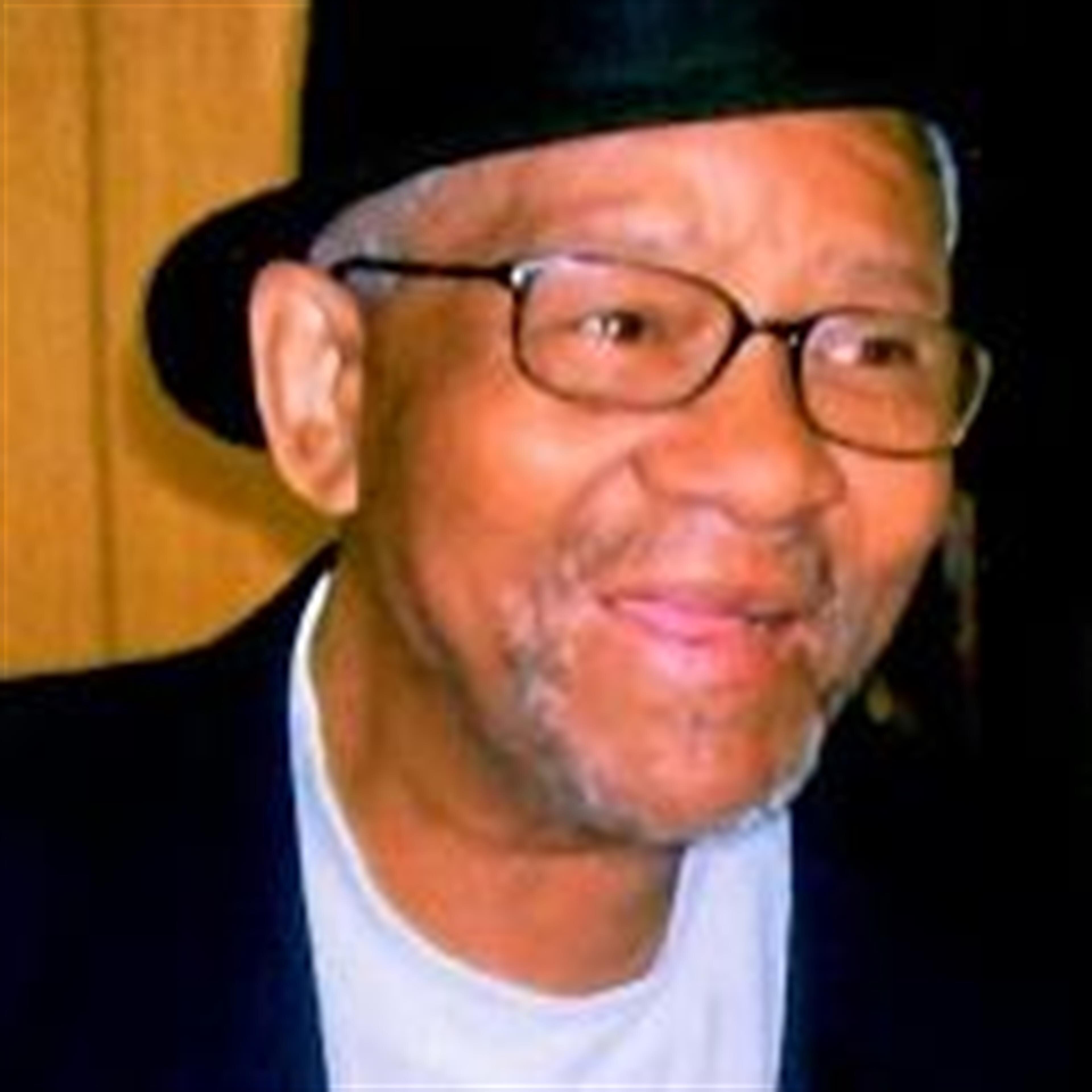 MR.  RICHARD LOUIS SMITH 