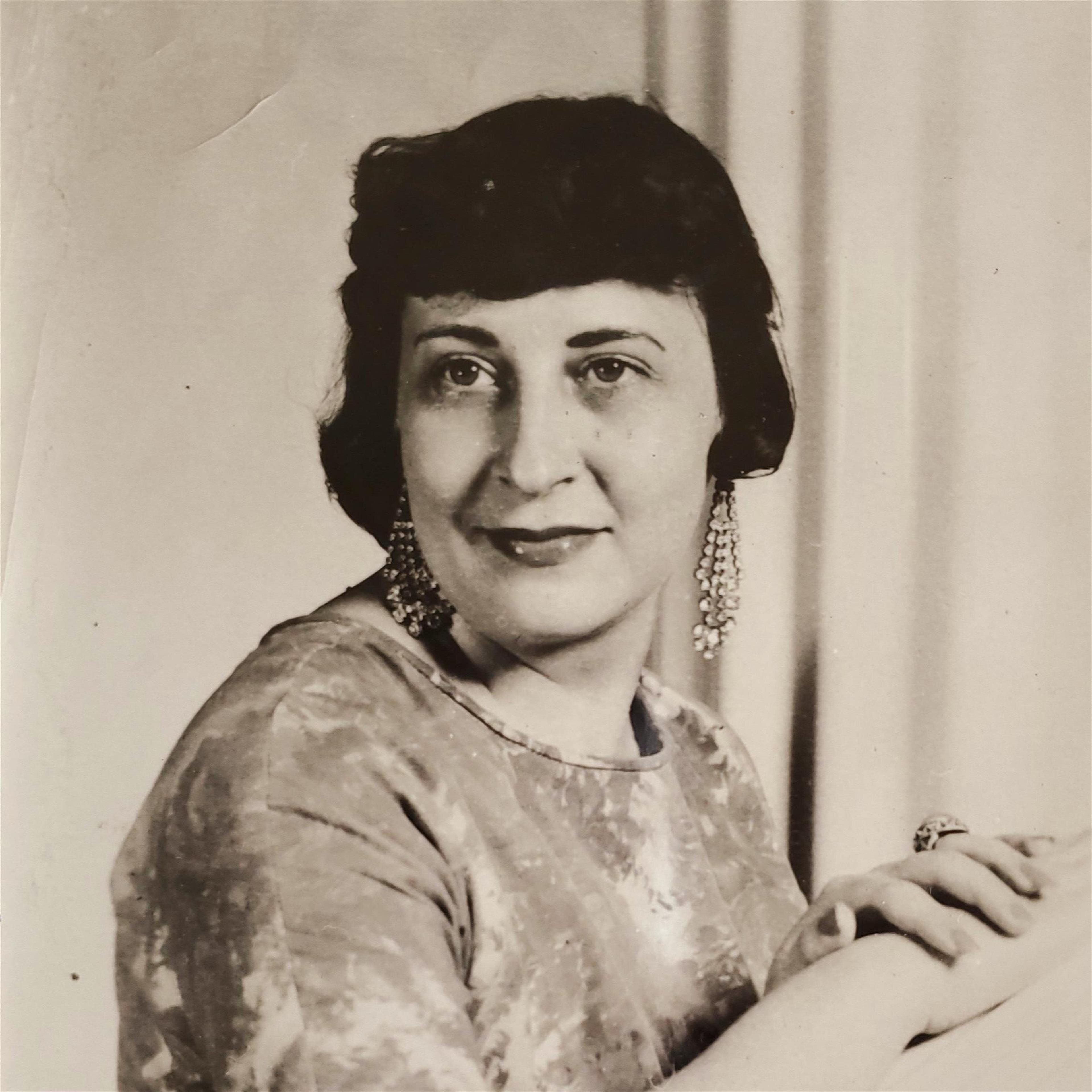 Rose  Leah Wohnhas
