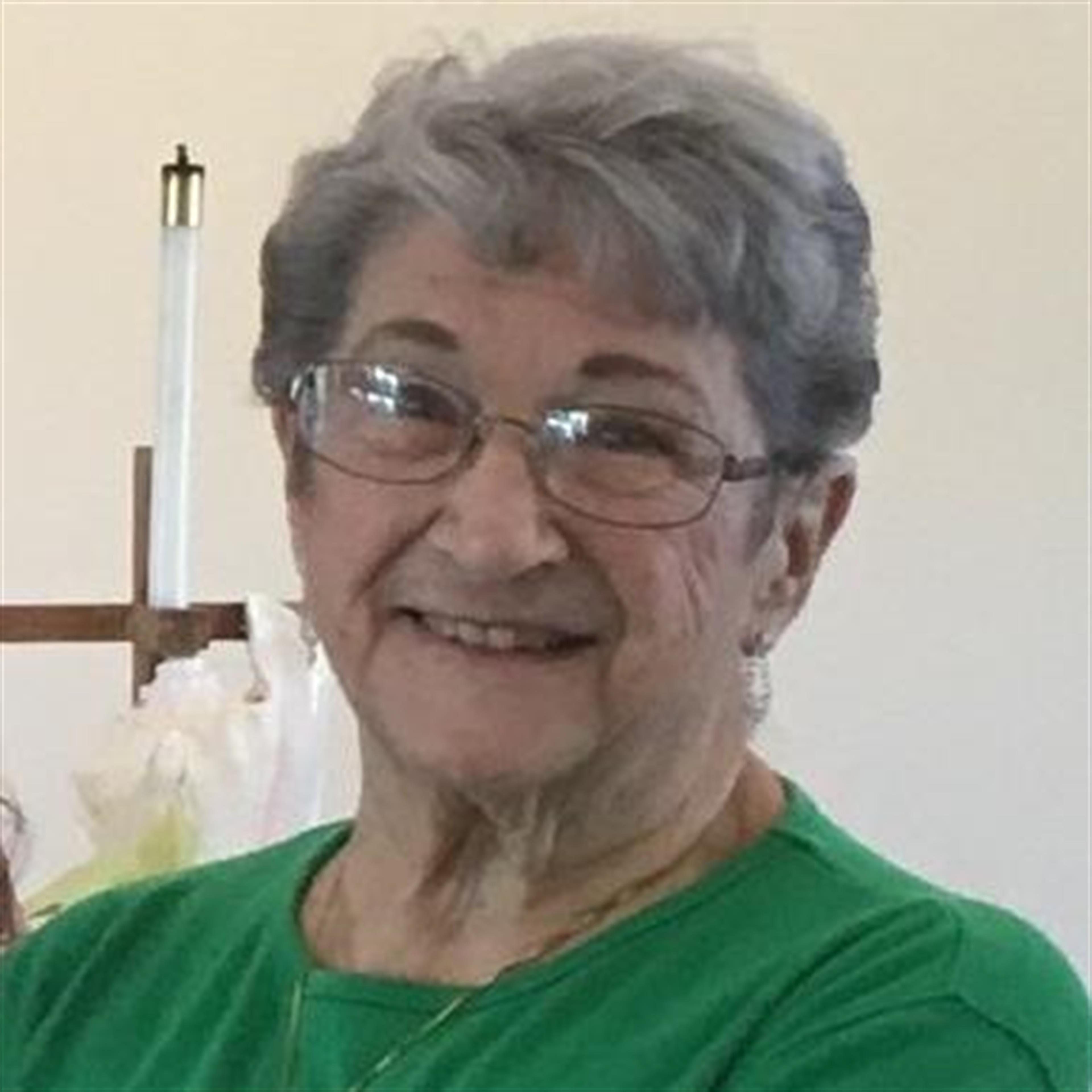 Lois Bauer