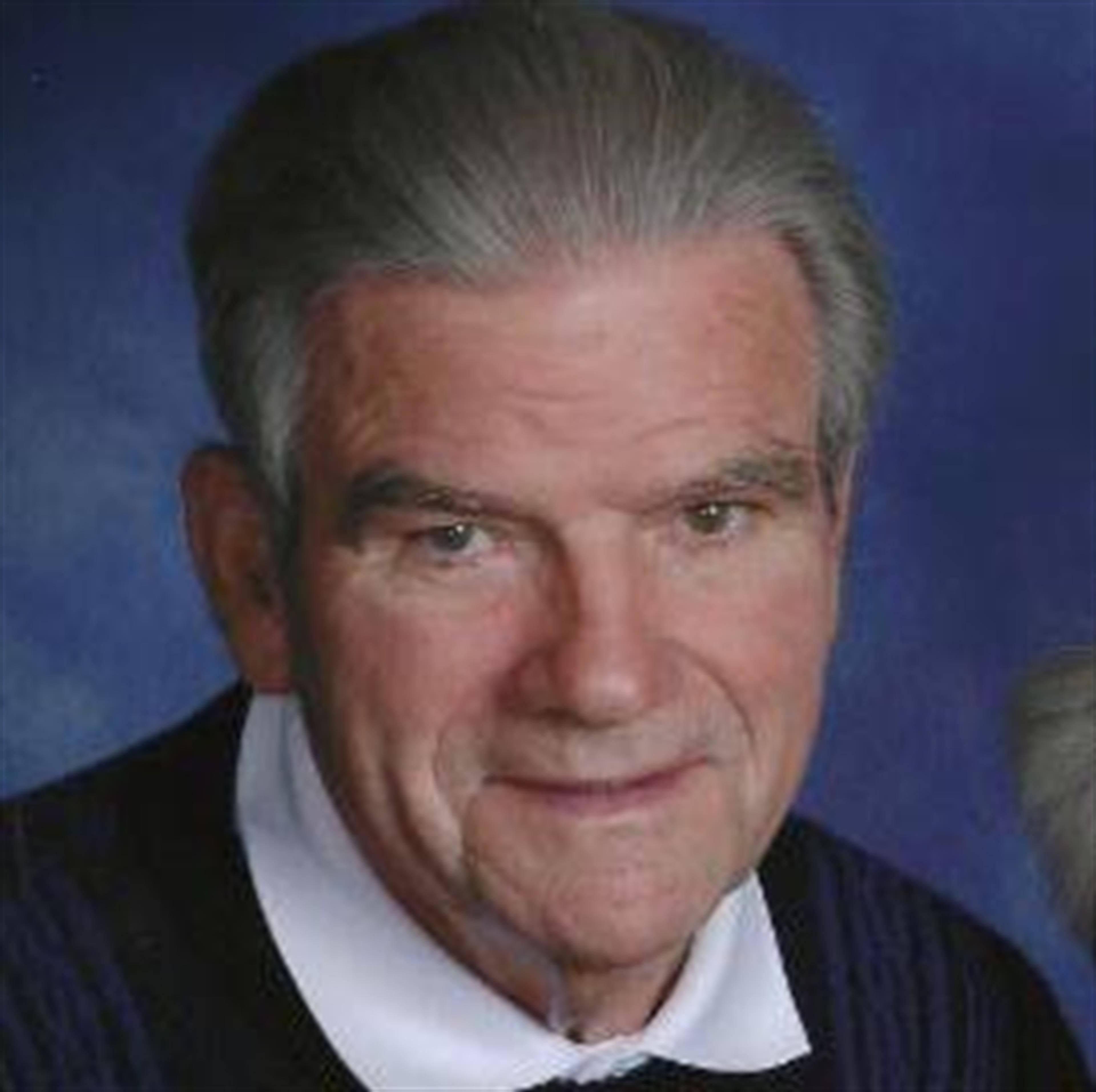 Wayne M.  Steen
