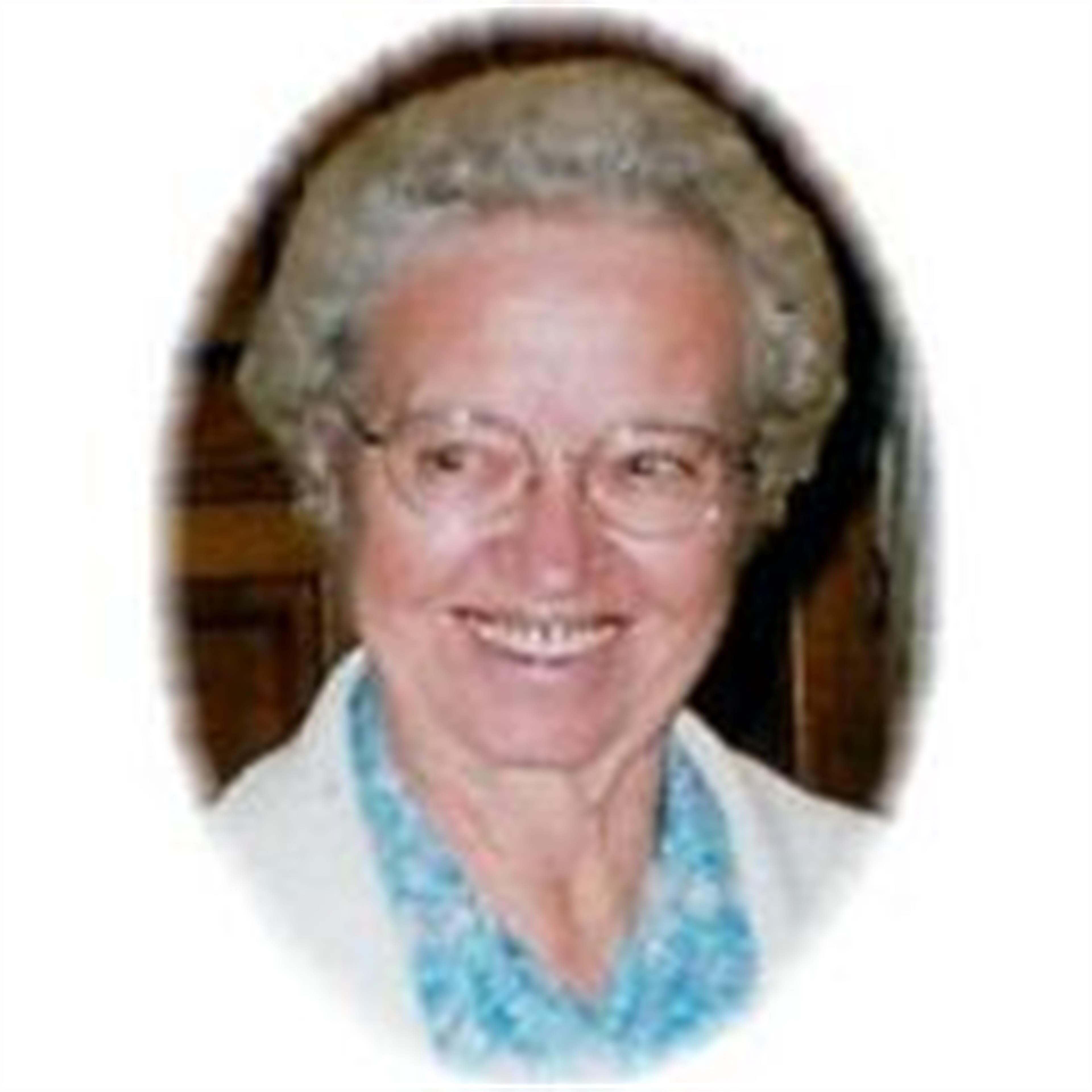 Opal Schmachtenberger (Mansfield)