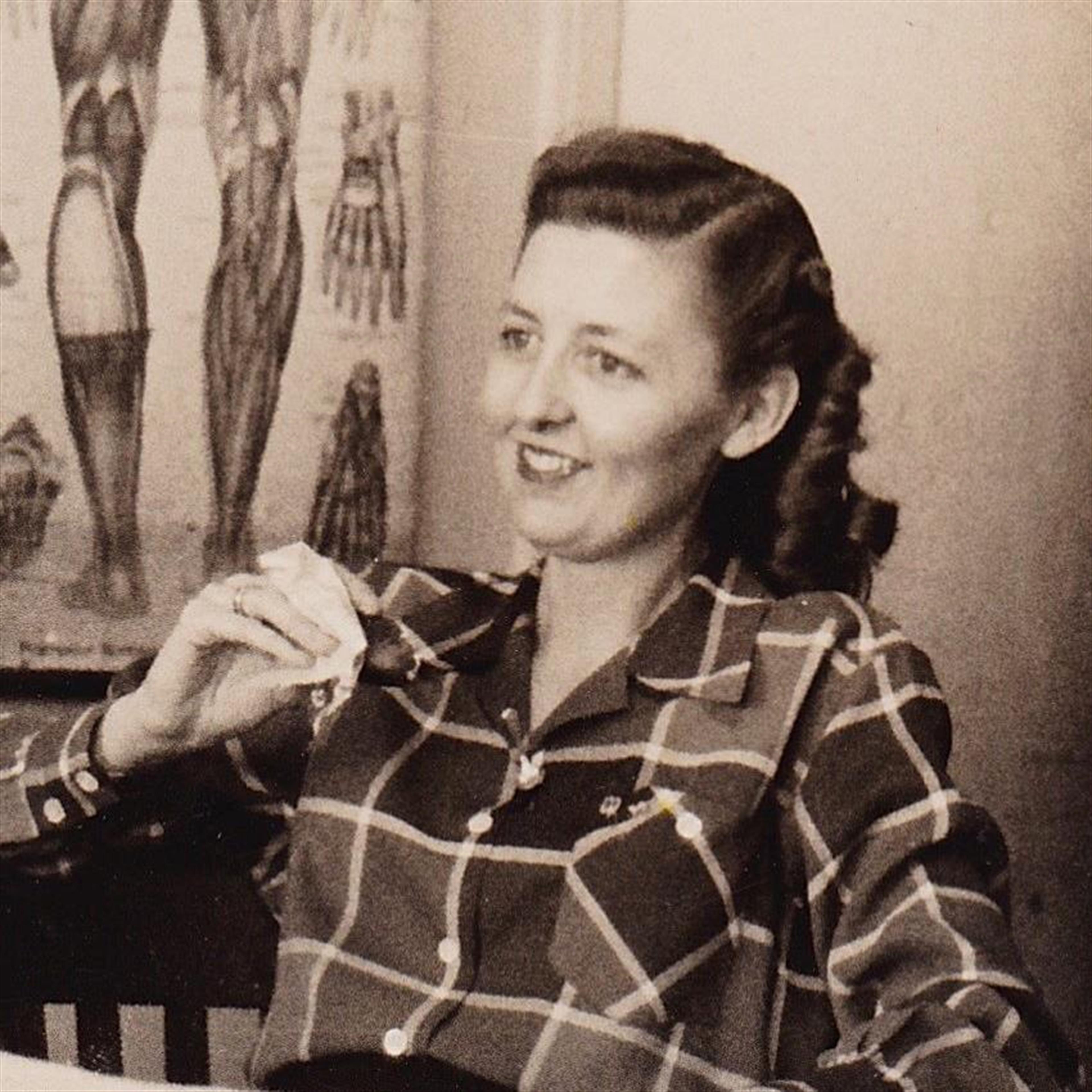 Elizabeth Hall Jones Whitaker