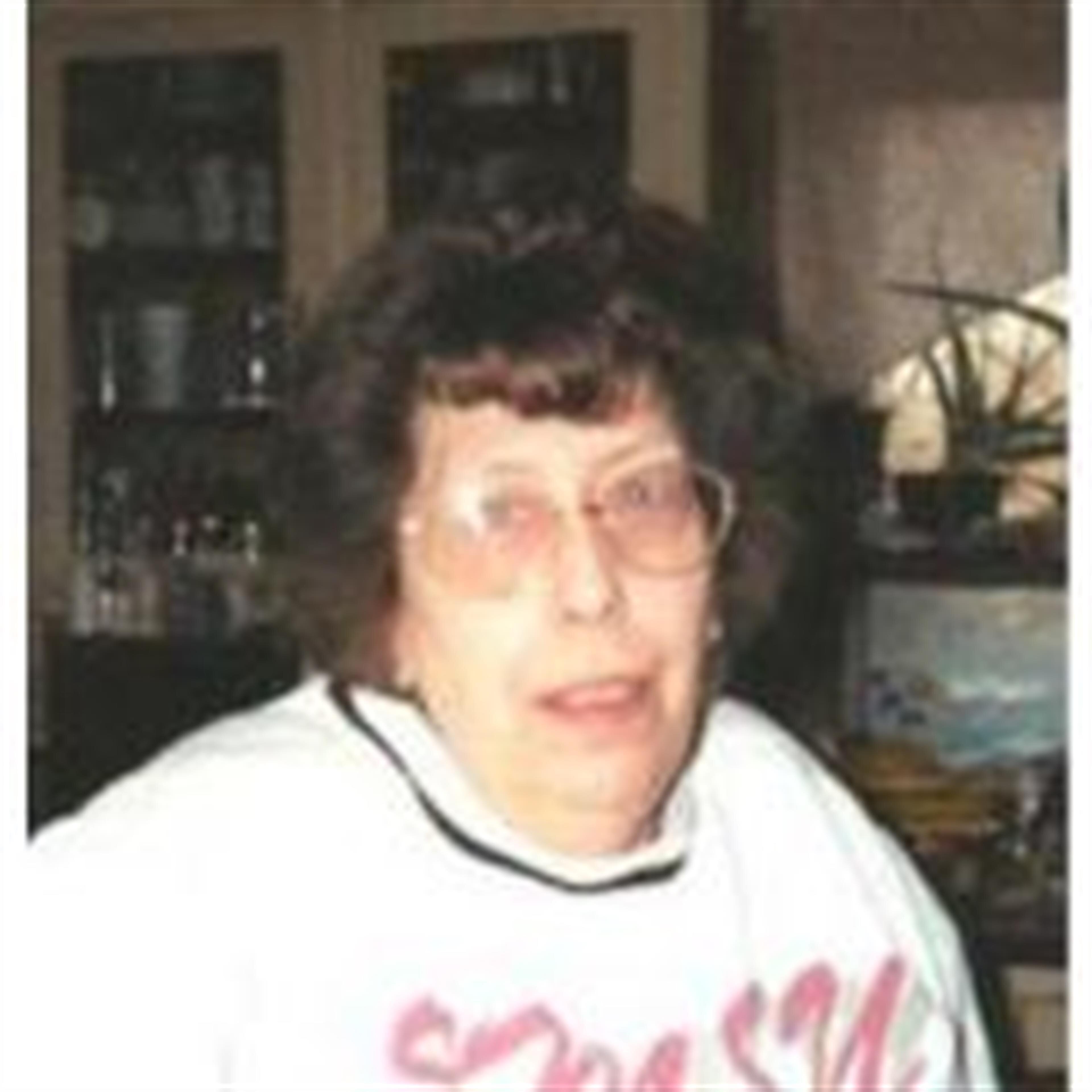 Betty Wright (Camdenton)