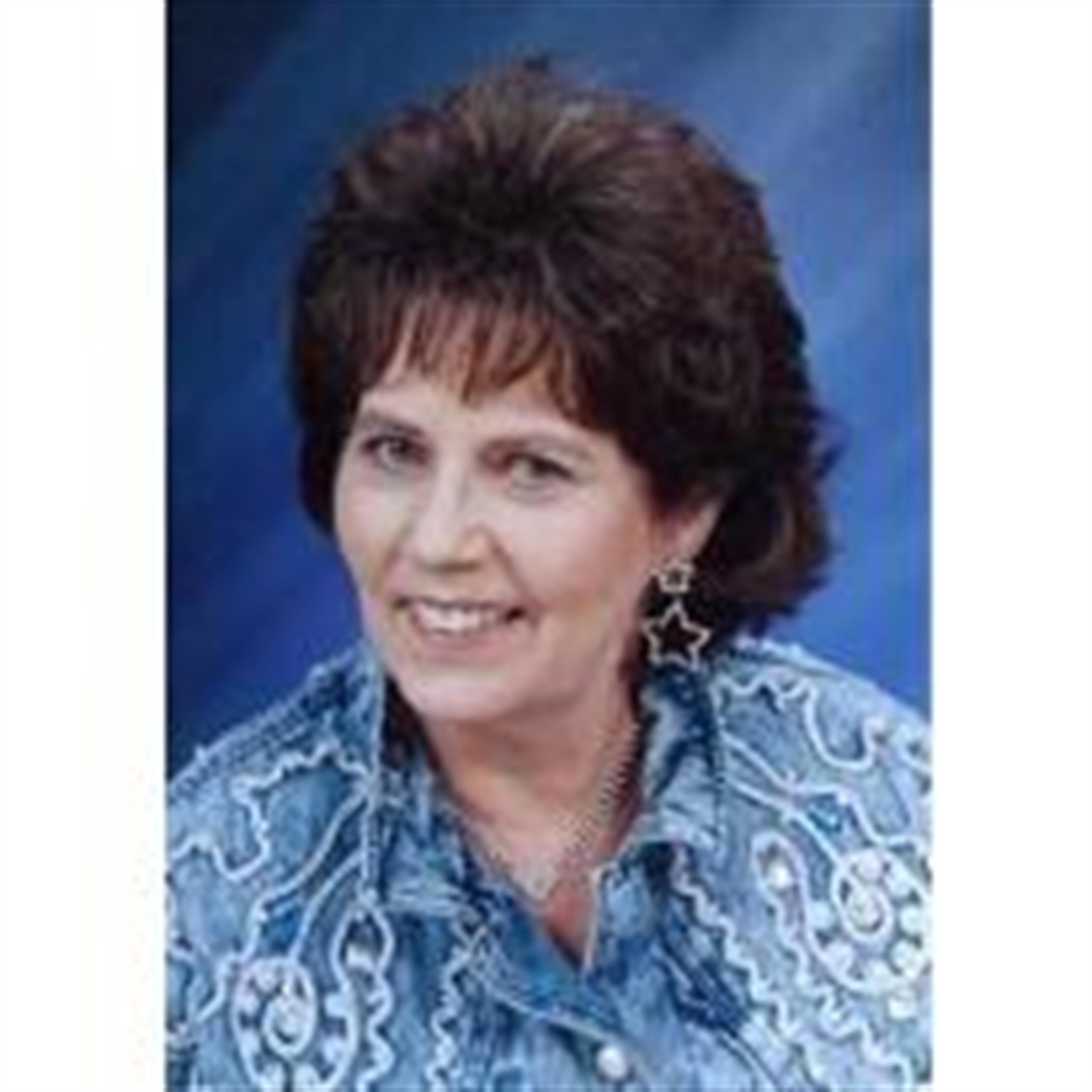 Betty Yettaw (Lebanon)