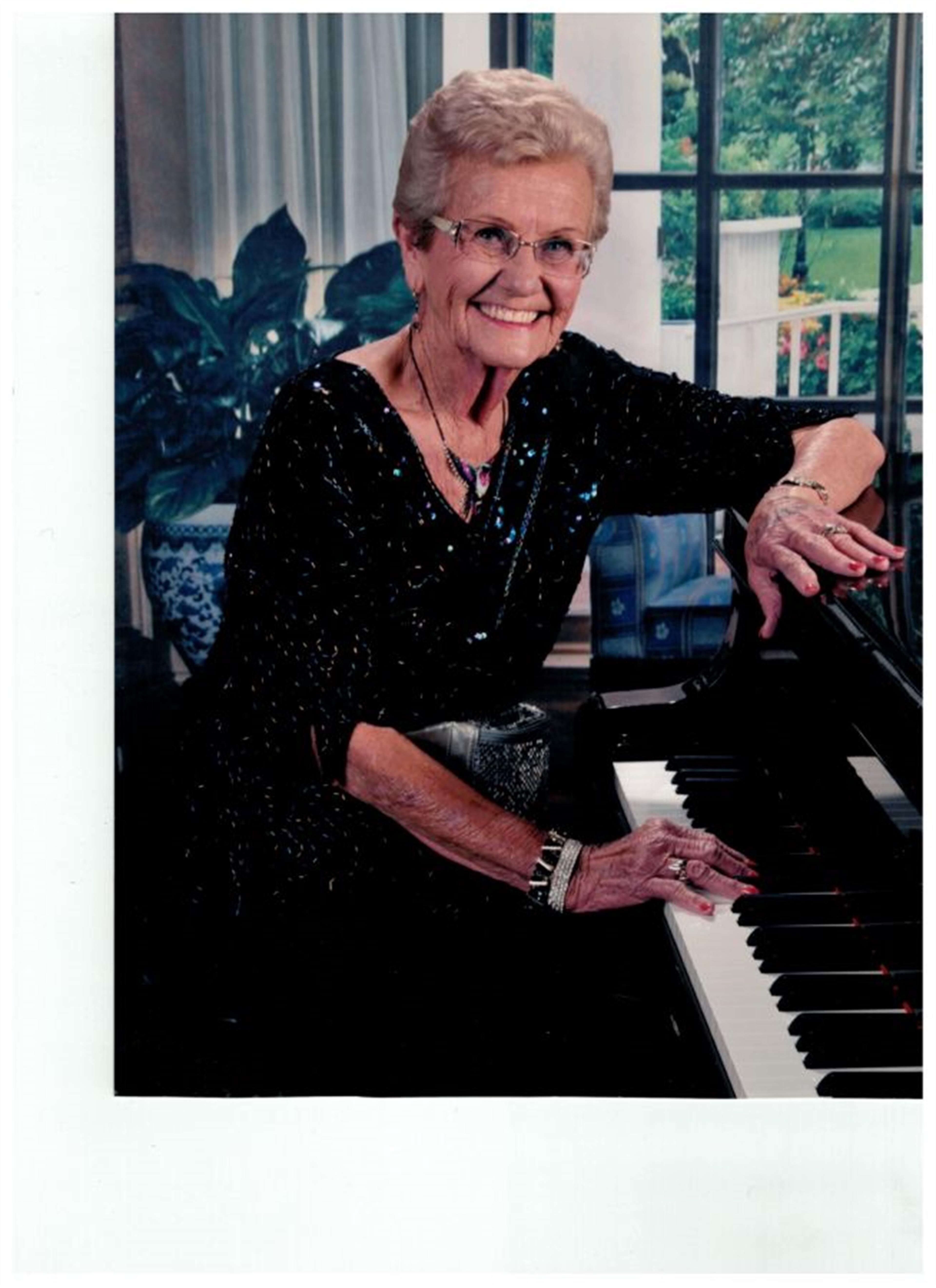 Dorothy L Hess