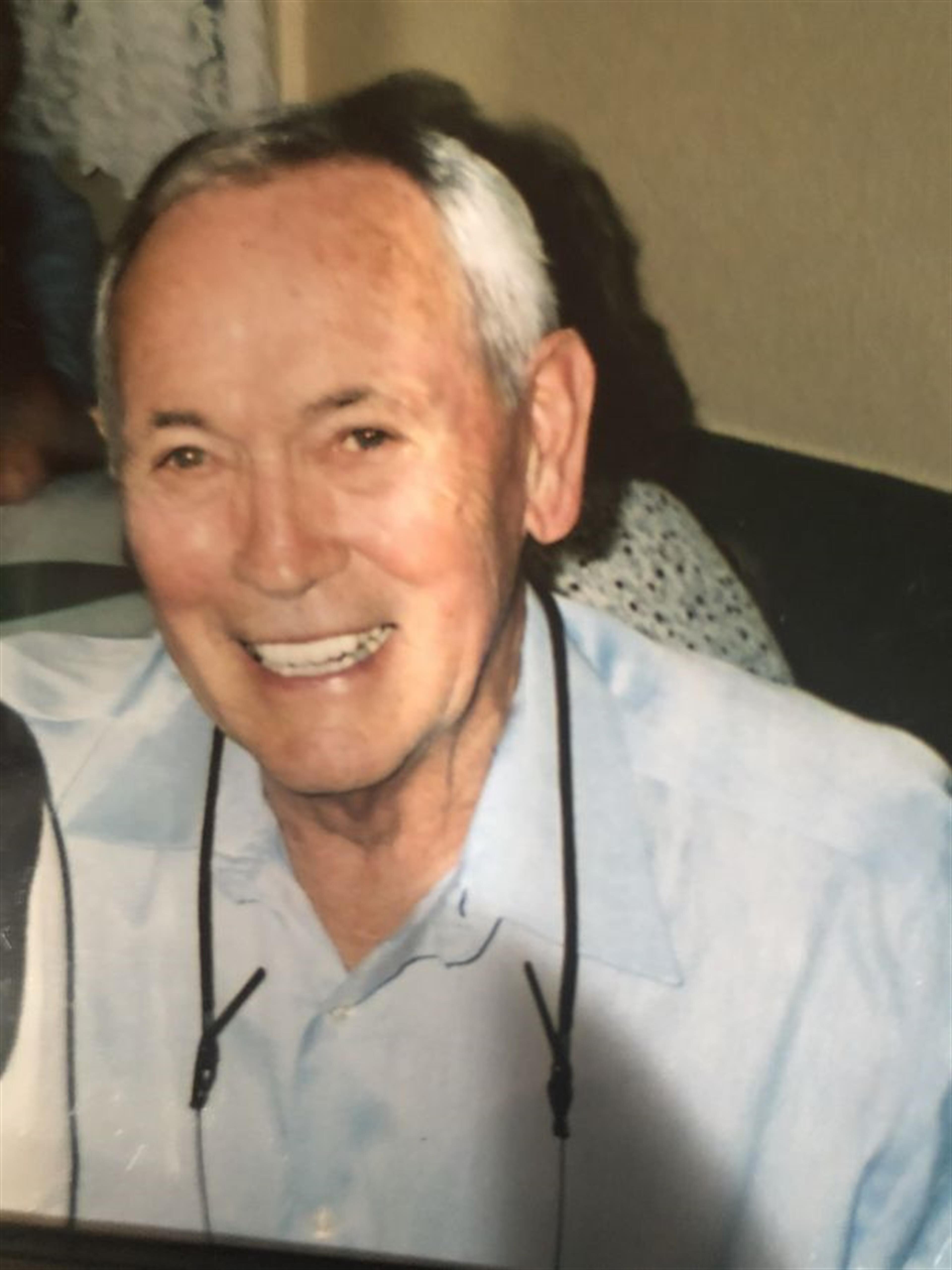 Robert  William Ruggles Jr.