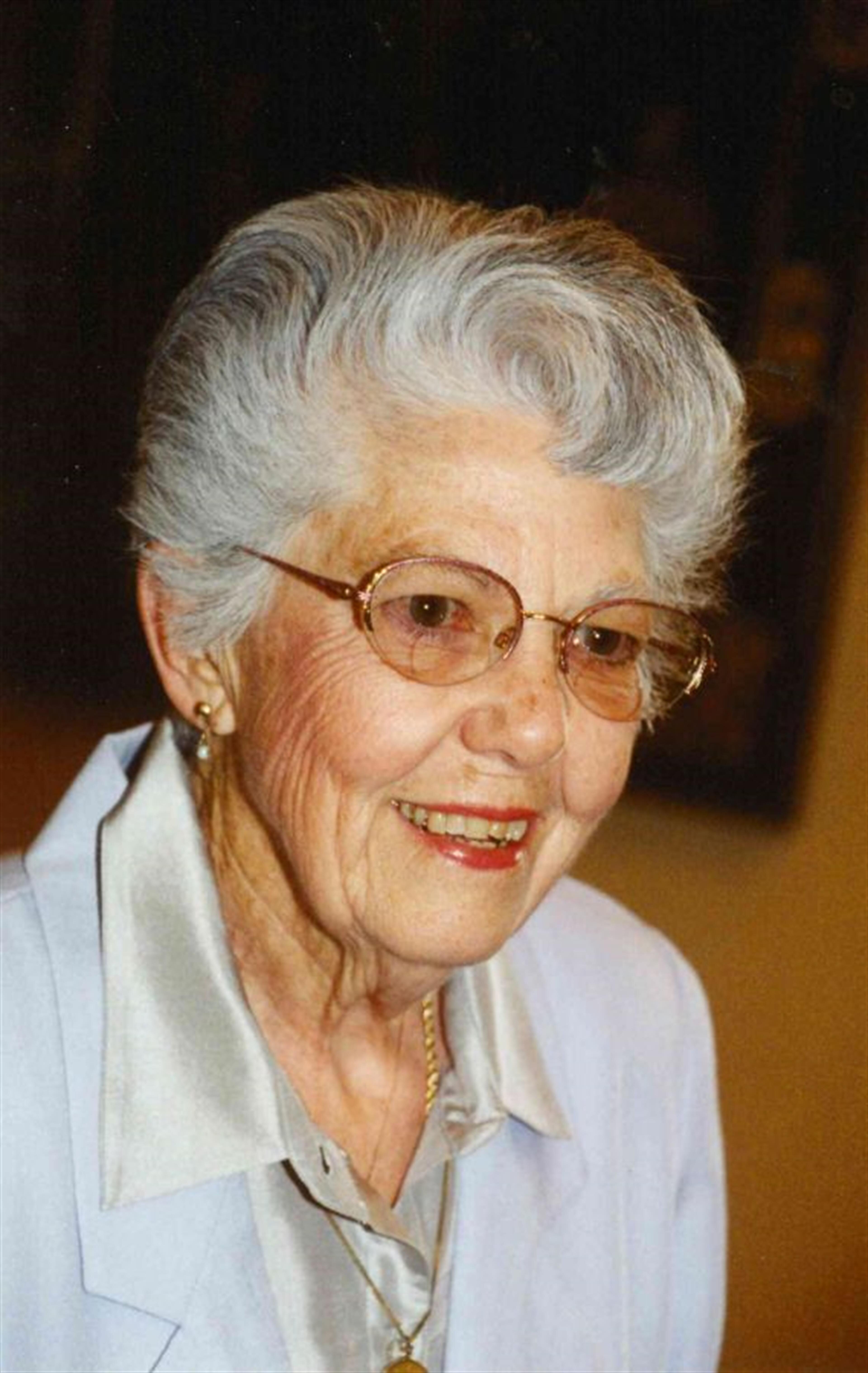 Elizabeth York Barton-Dobenin