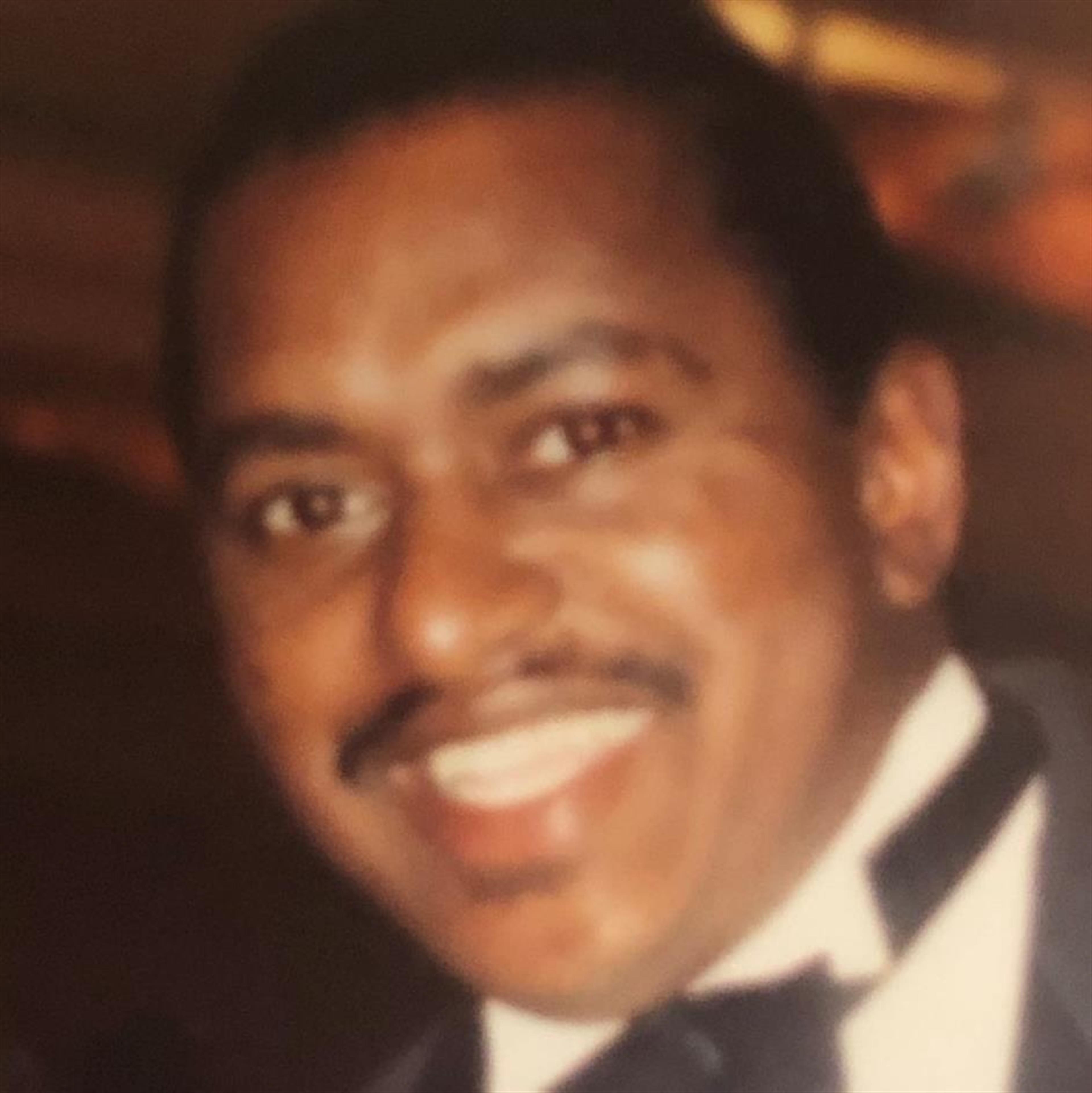 Mr.  Kelvin  E.  Williams 