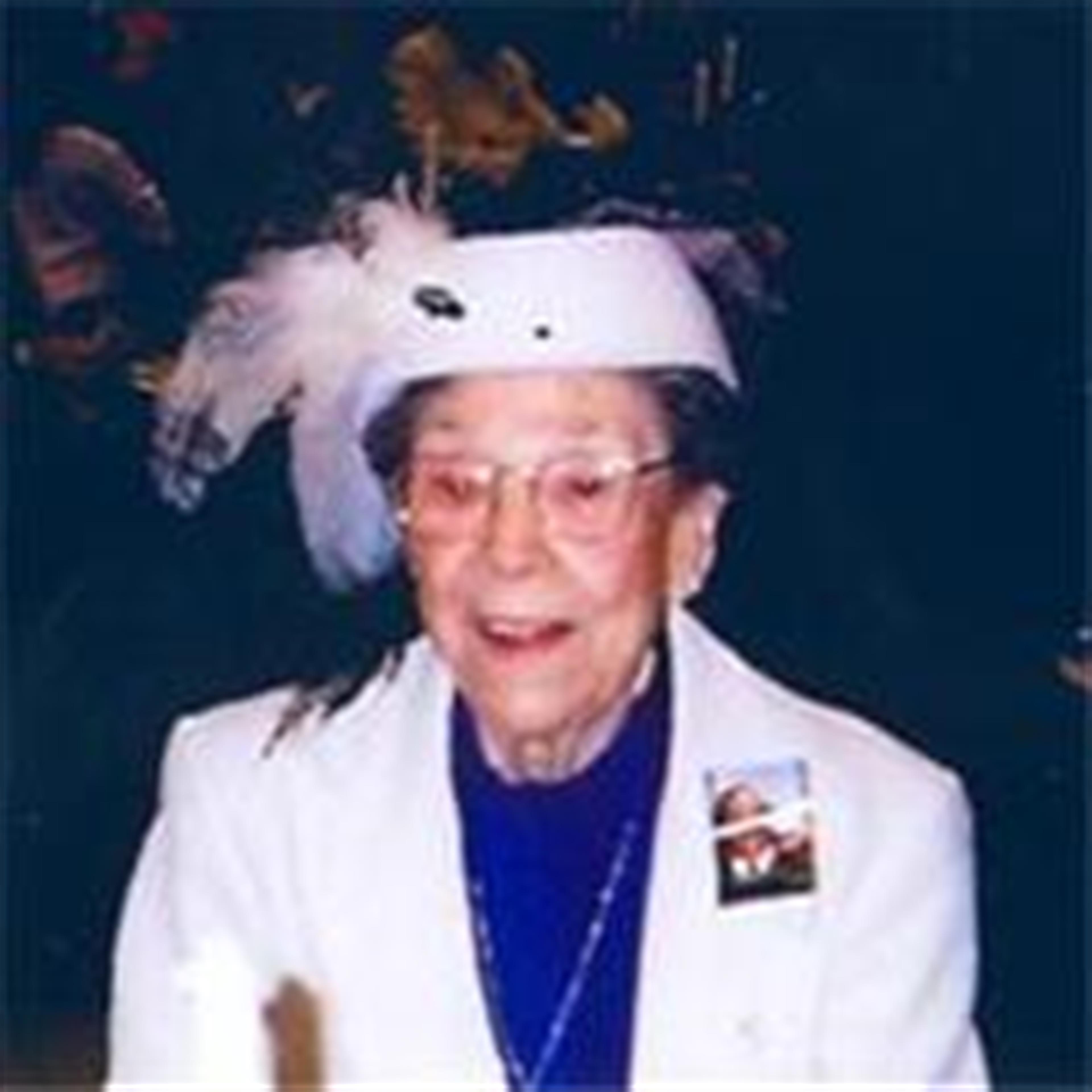 GERTRUDE MARY WHETZEL's obituary picture