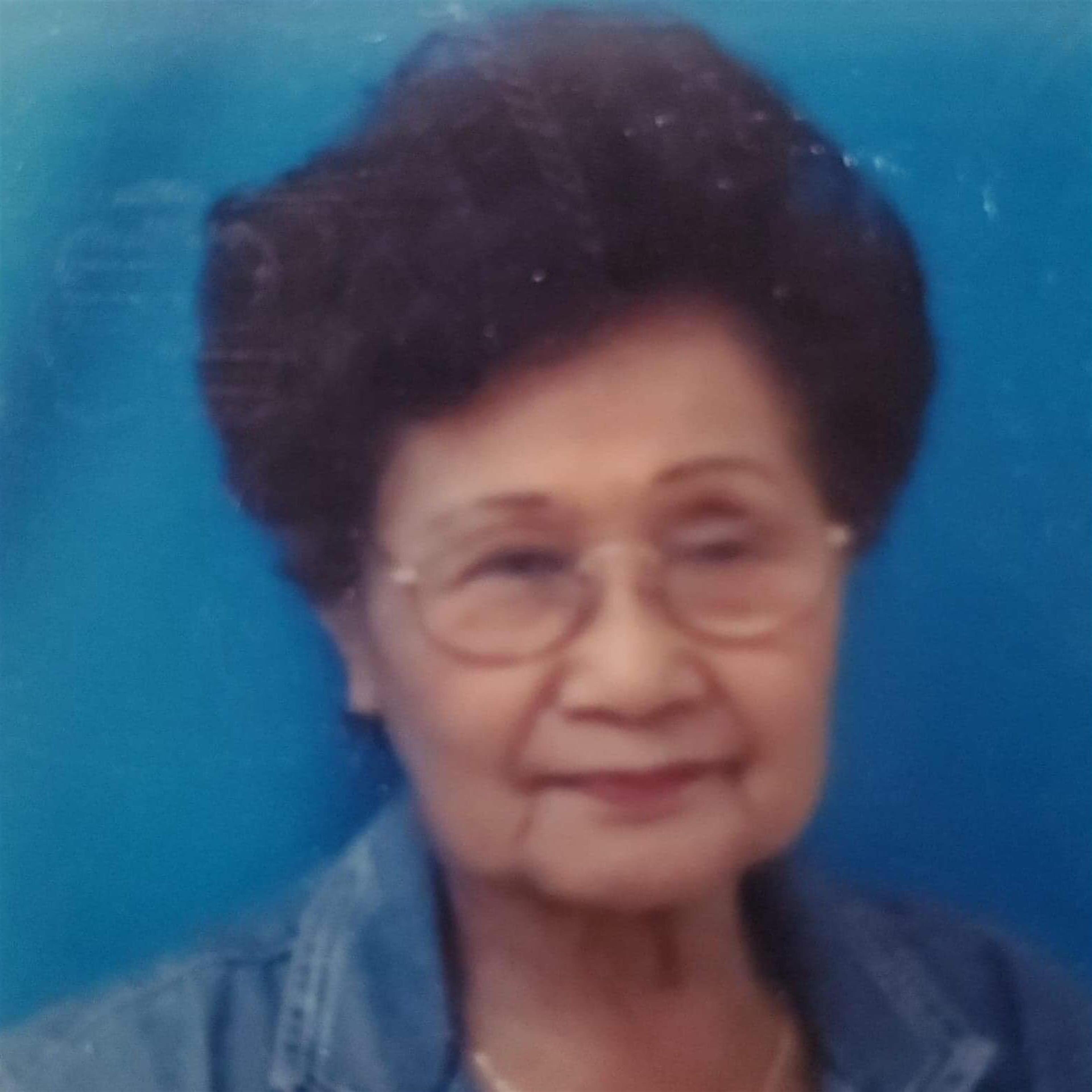 Esther Ramos Ballangao