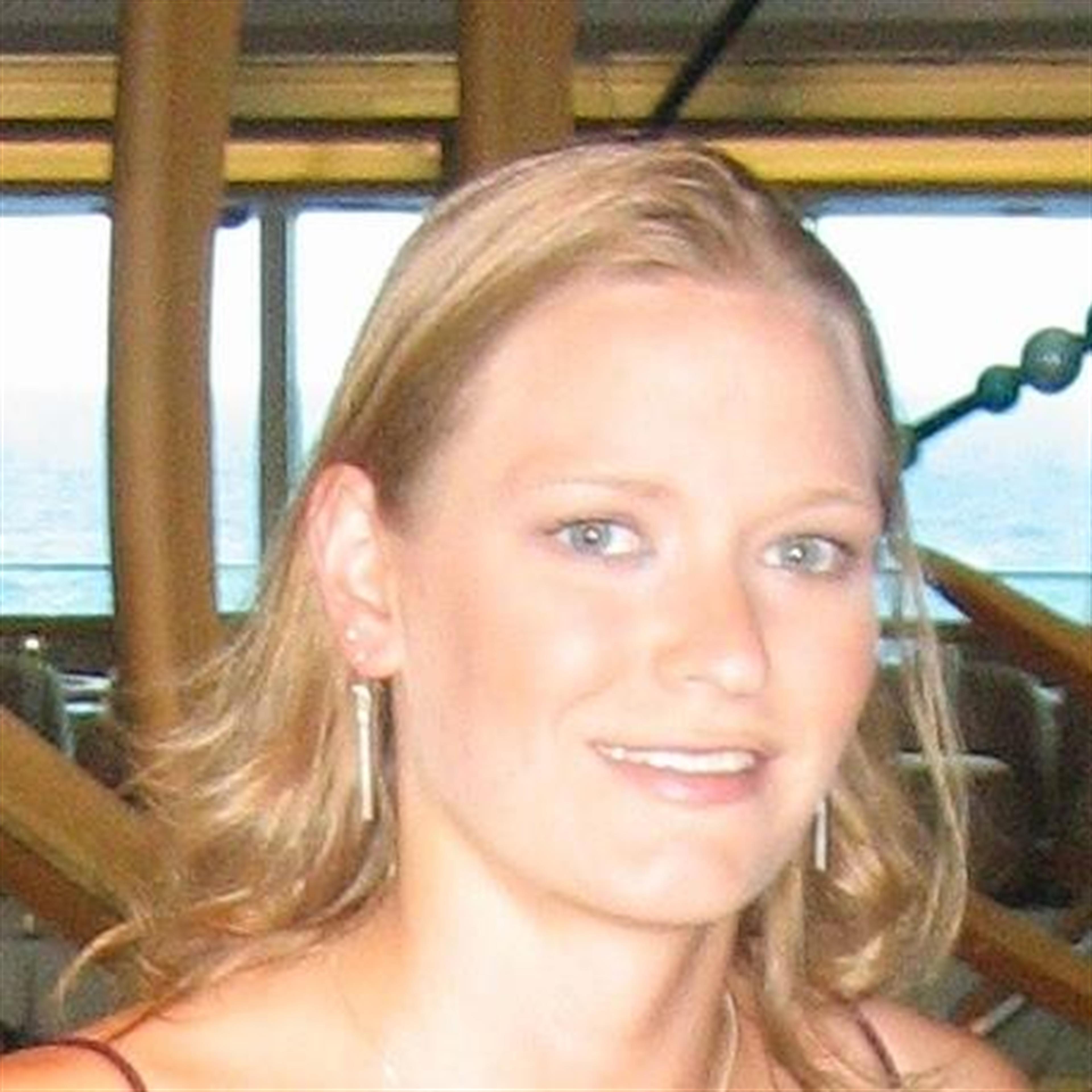 Anneliese Platzer Nobles
