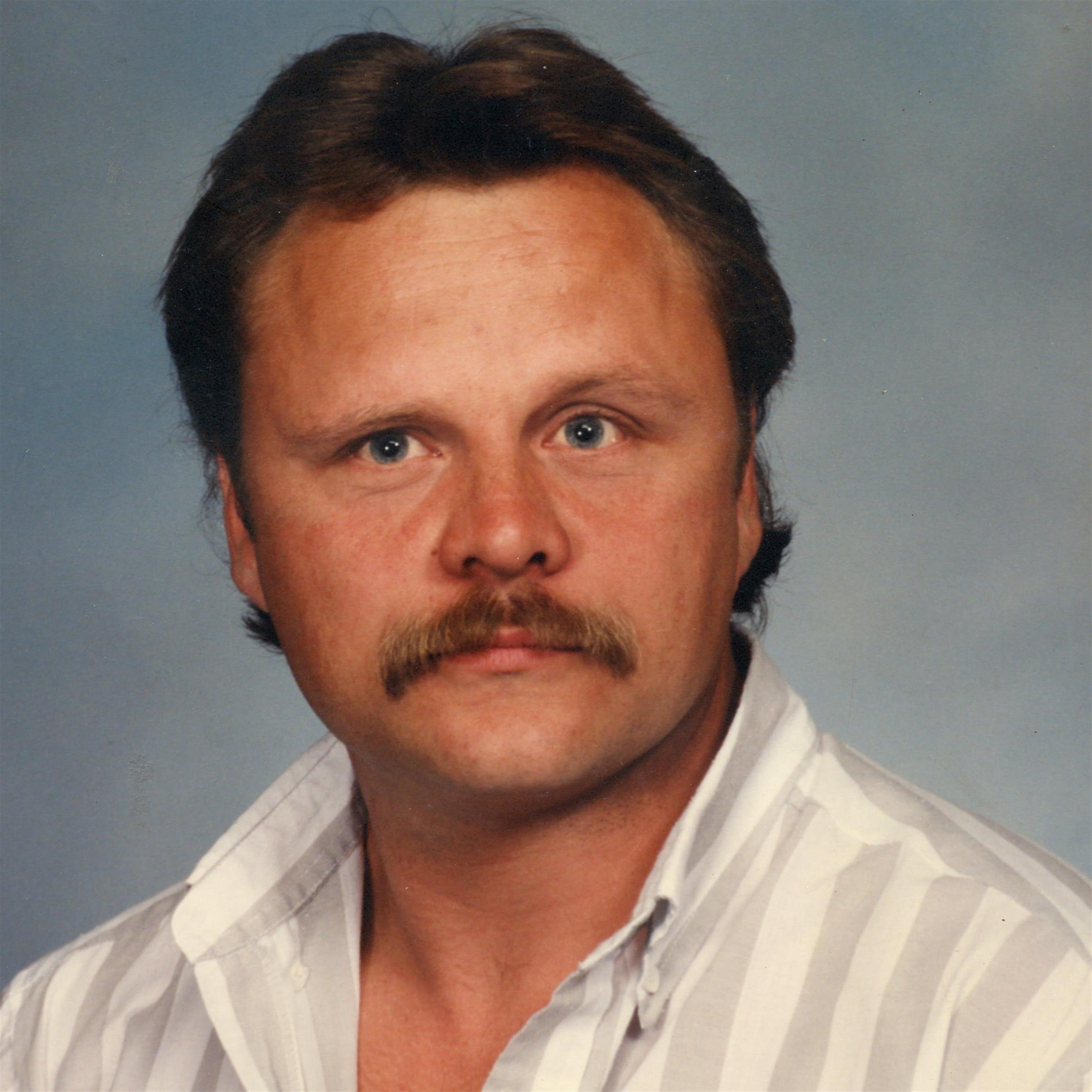 Mr. Gary Lee Majors