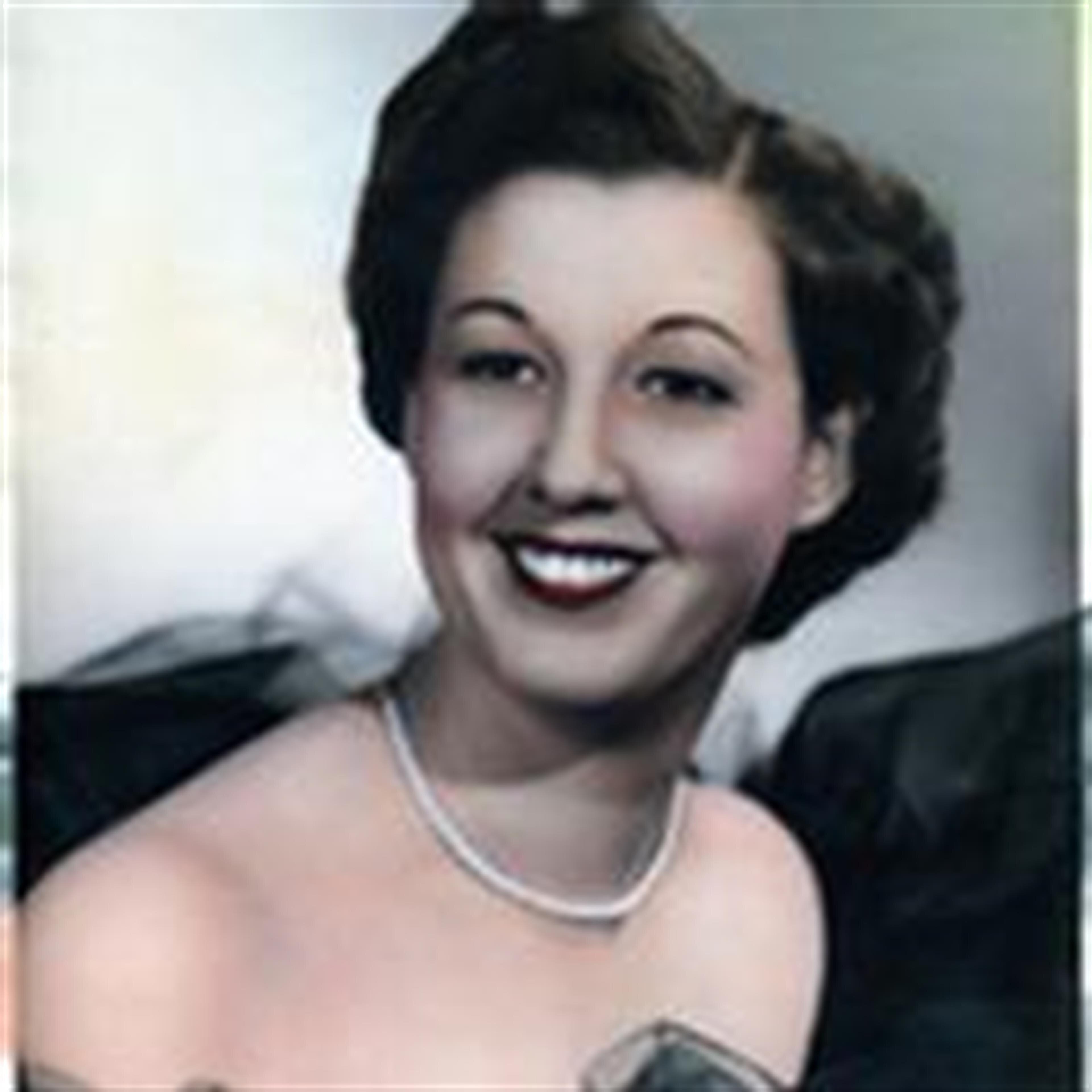 Maggie "Lou" Wright