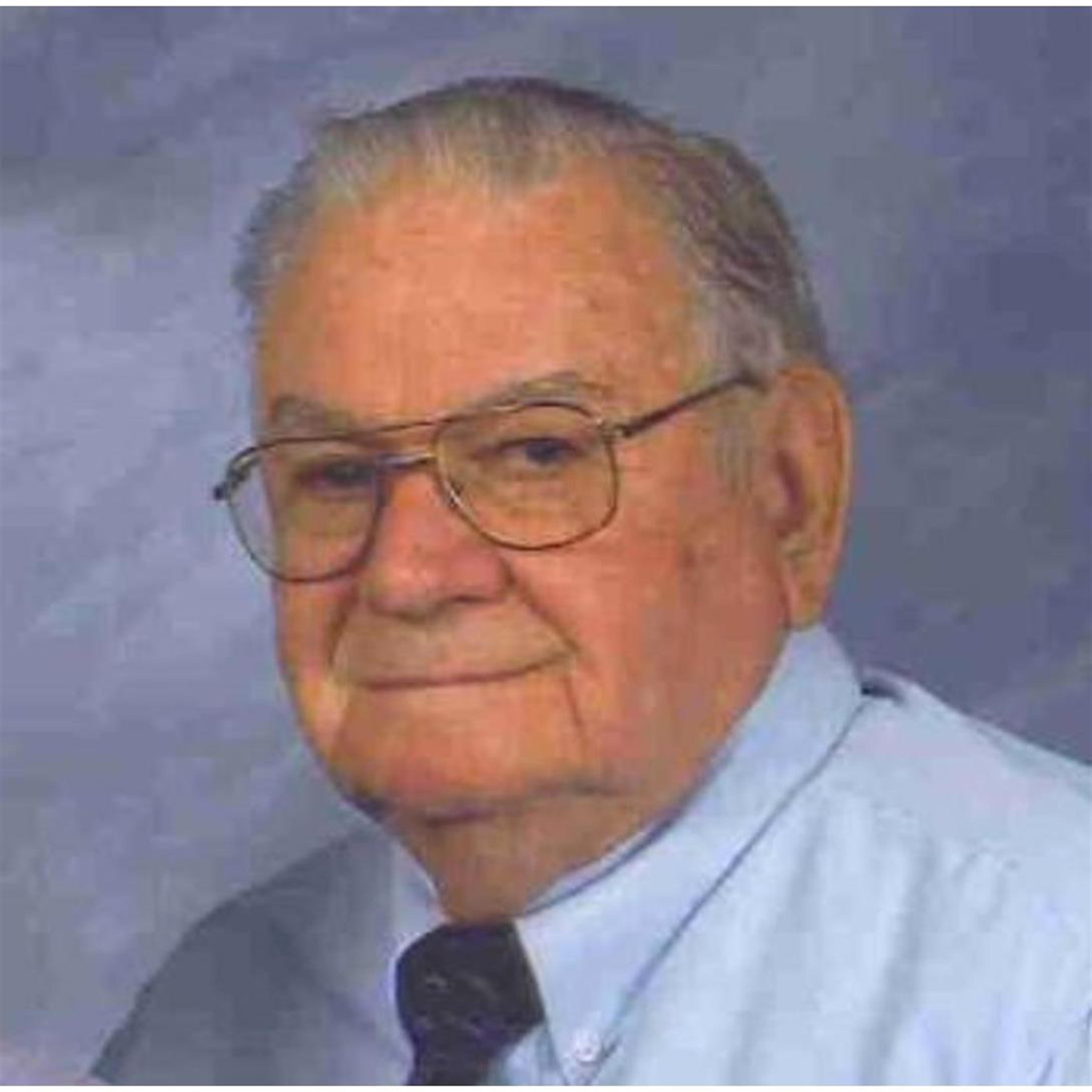 Mr. Bruce Clifford  Husband Sr.