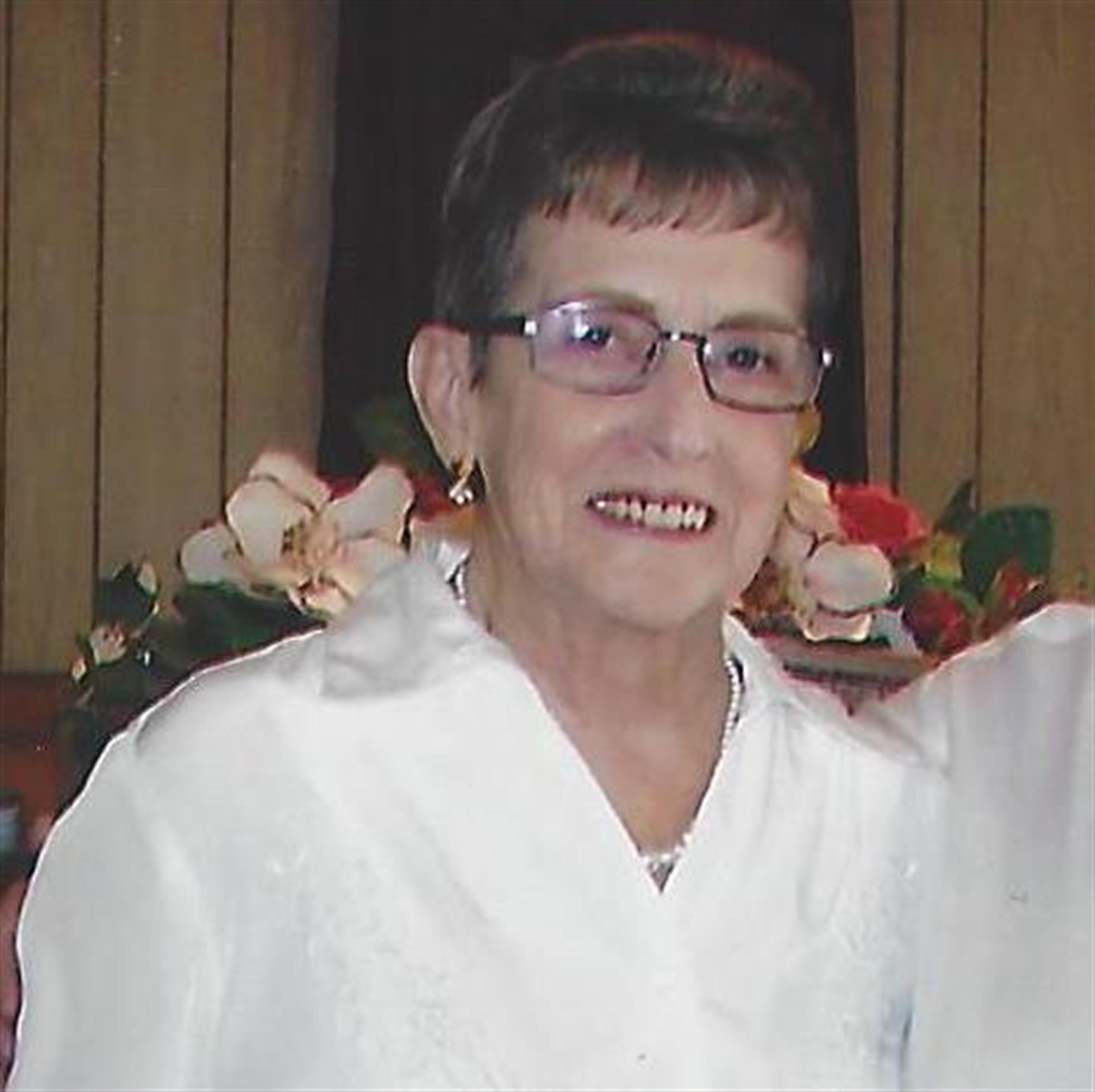 Joan C McCoy (Hartville)