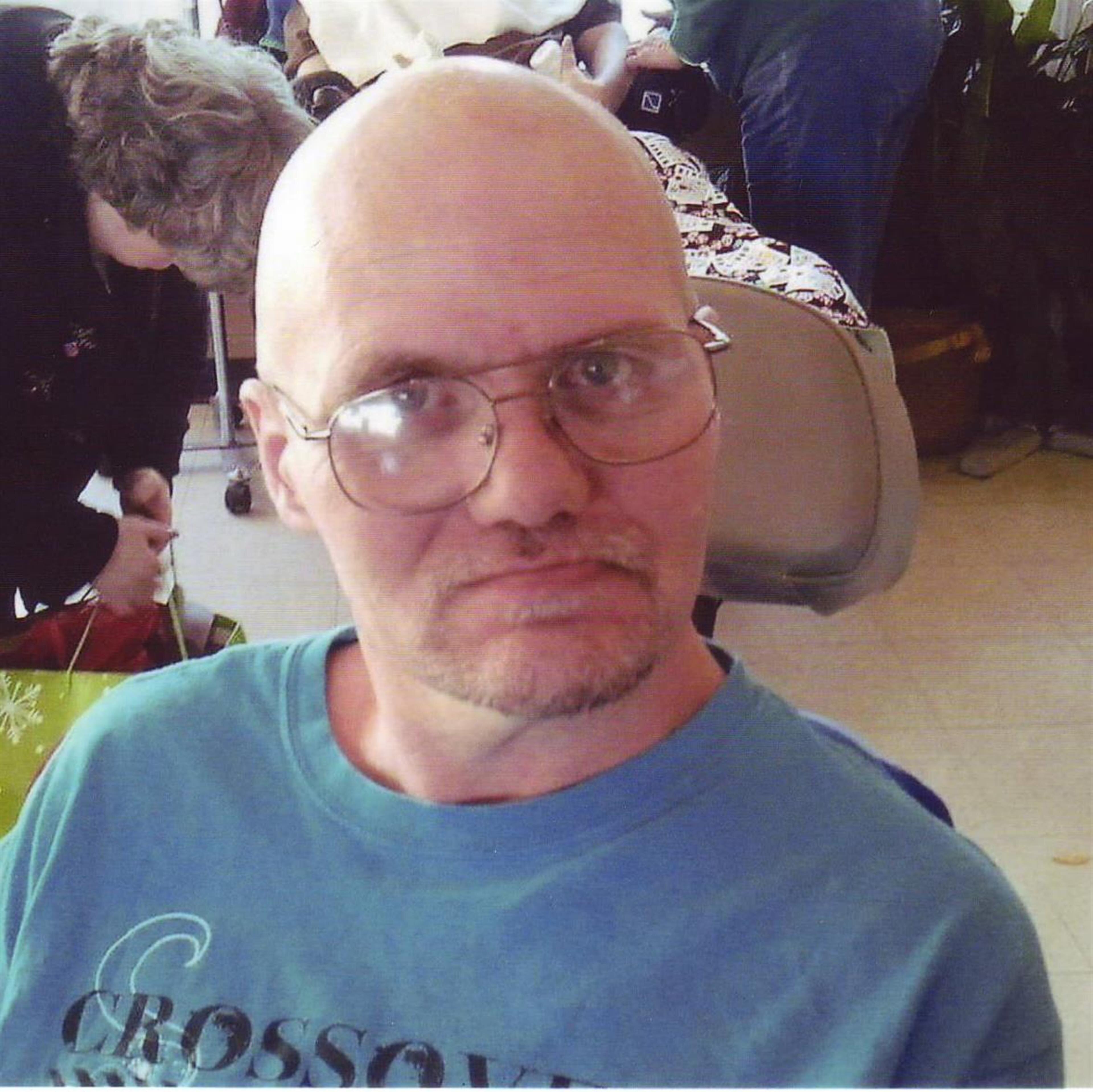 Ronald Lee Hayes (Lebanon)