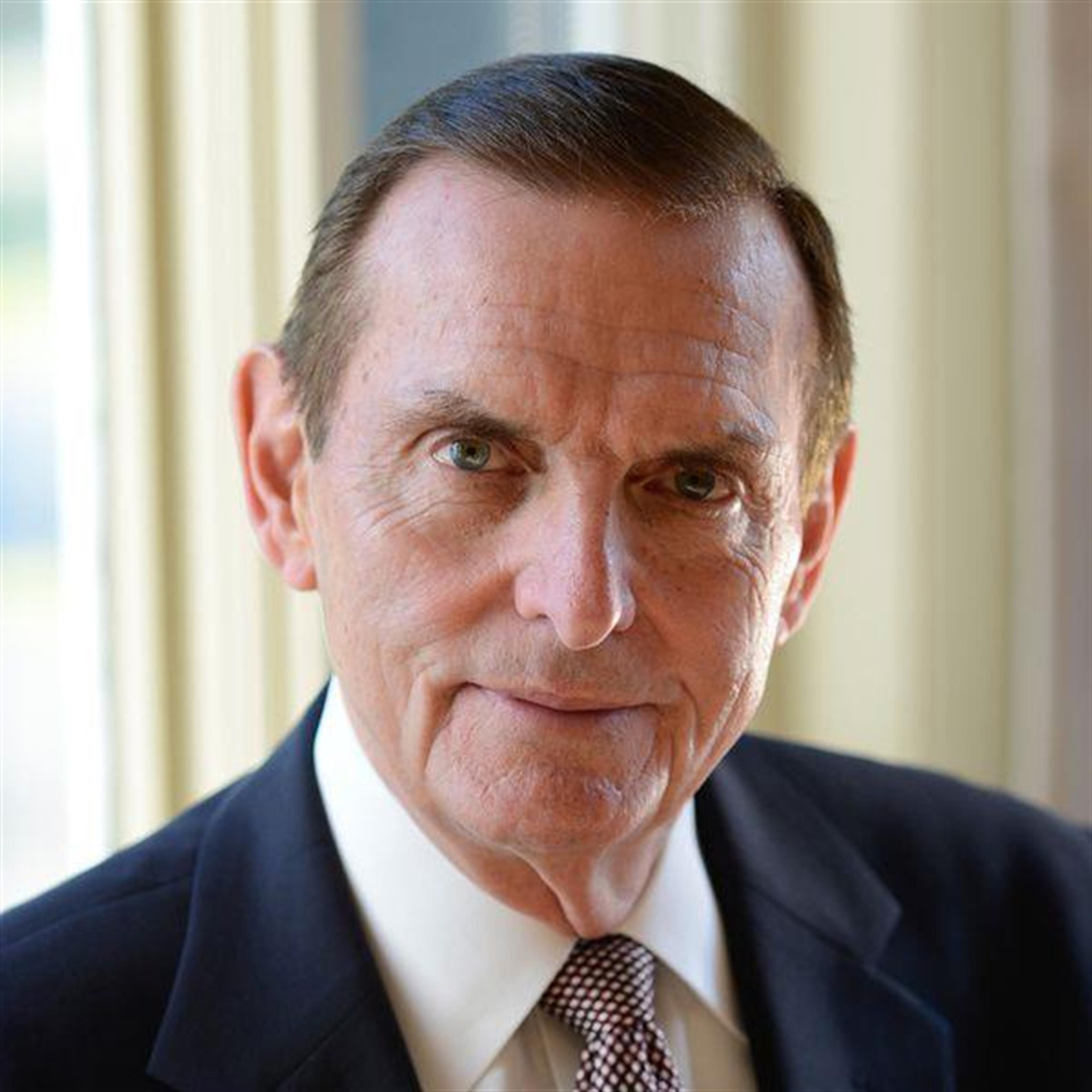 Dr. Douglas Lee Wood