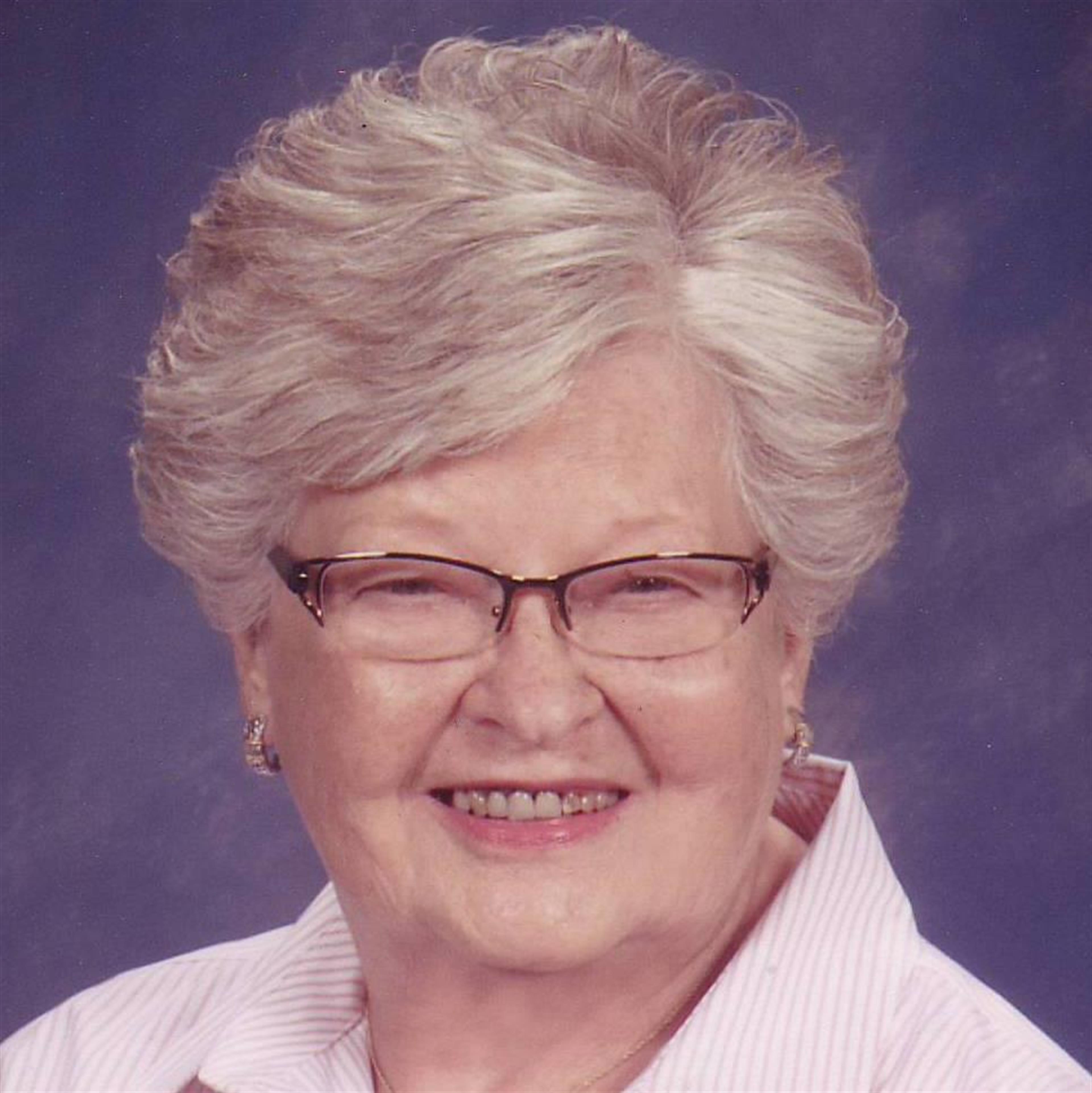 Patty Joan Long (Lebanon)