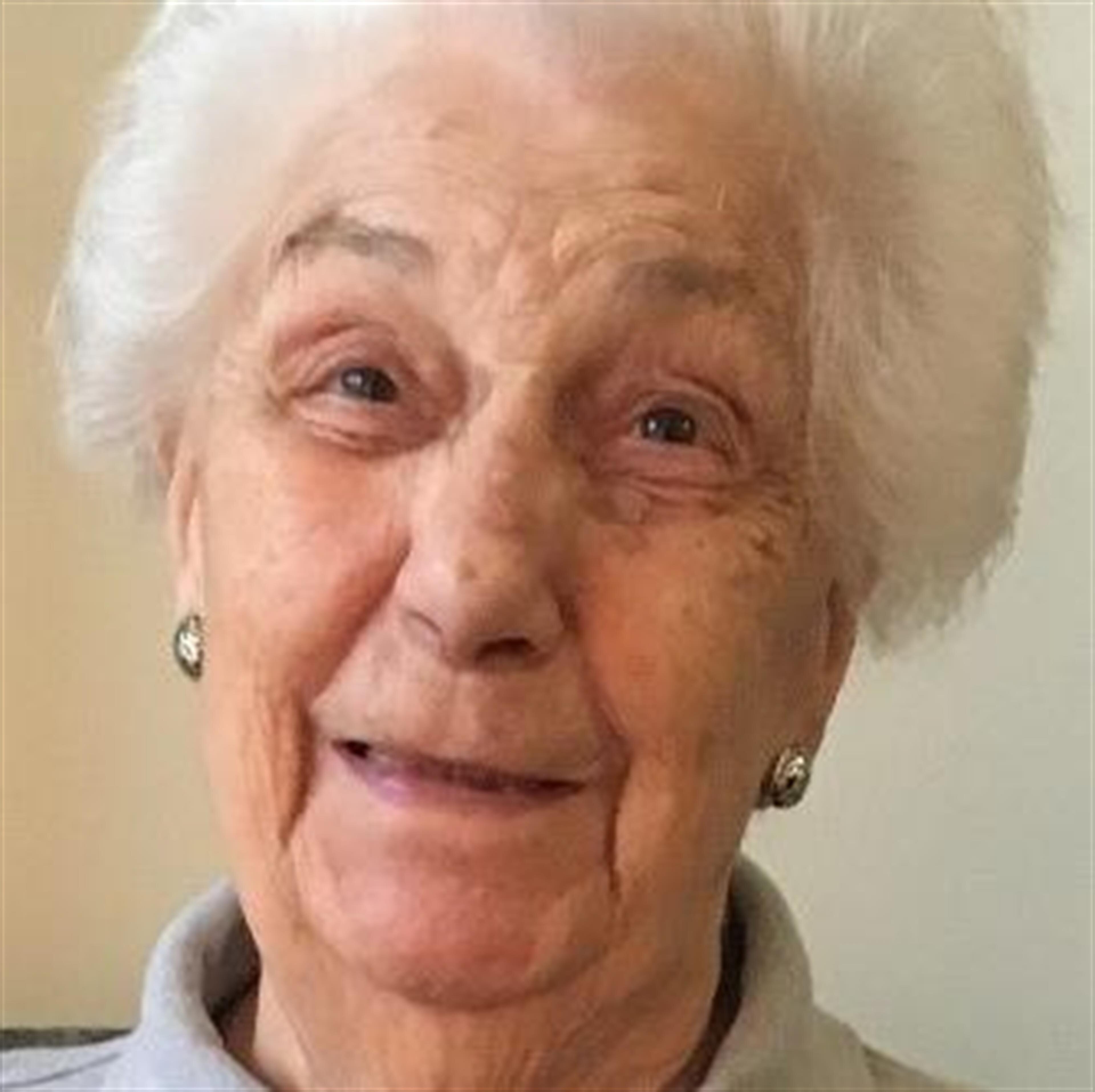 Marian  Bloeser