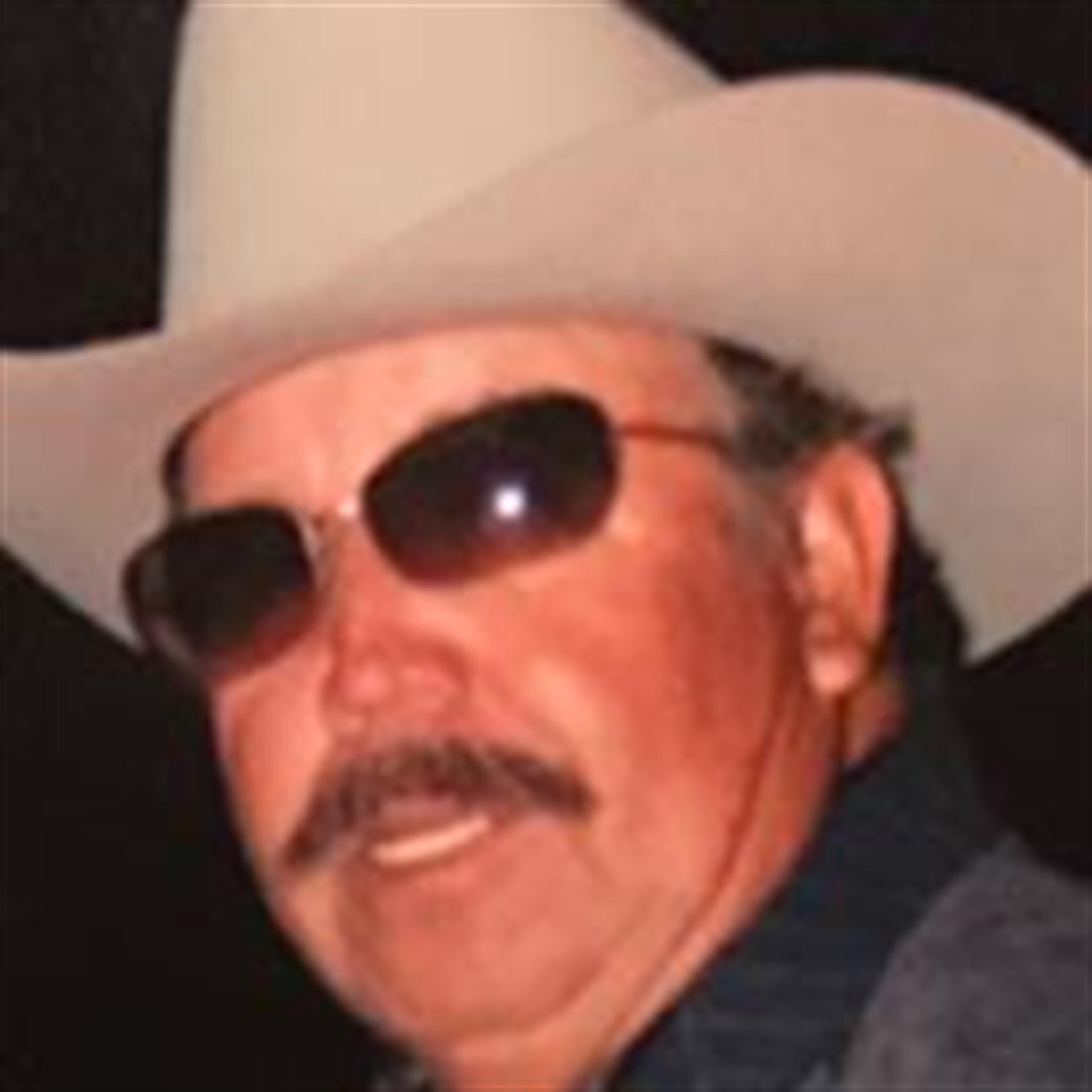 Efrain Garcia Esquivez