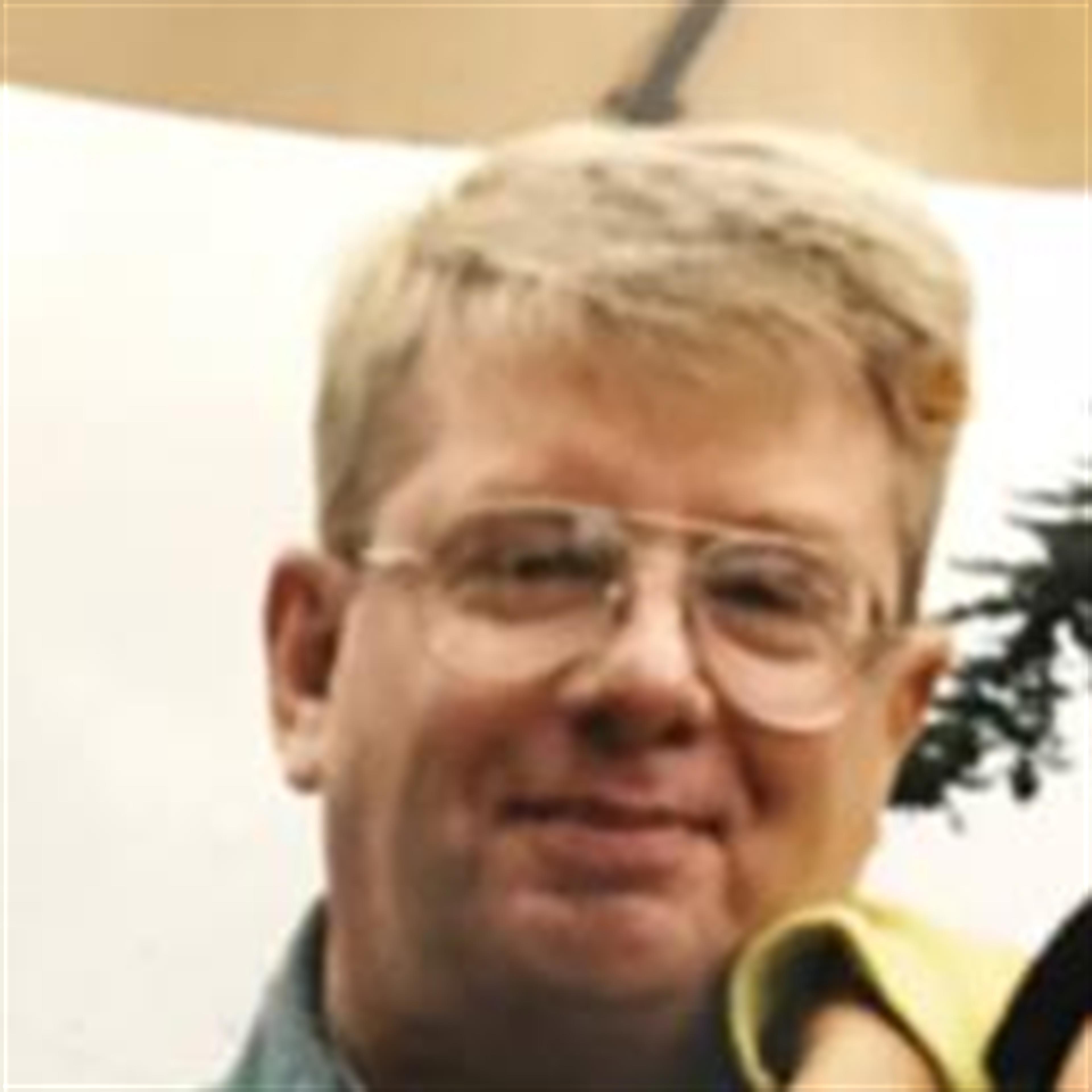 Leland Carl Cavender's obituary picture