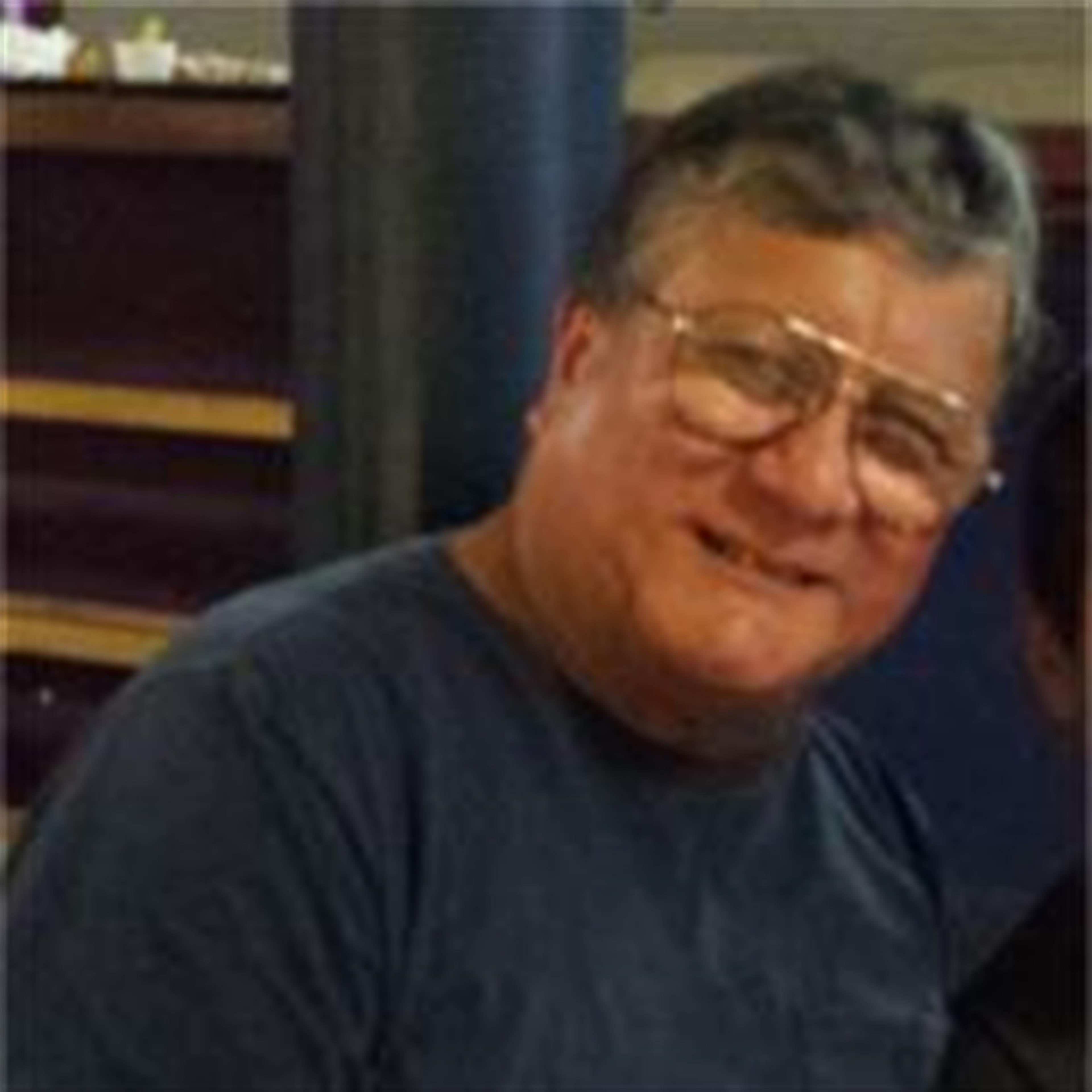 Mr Roberto Chavez