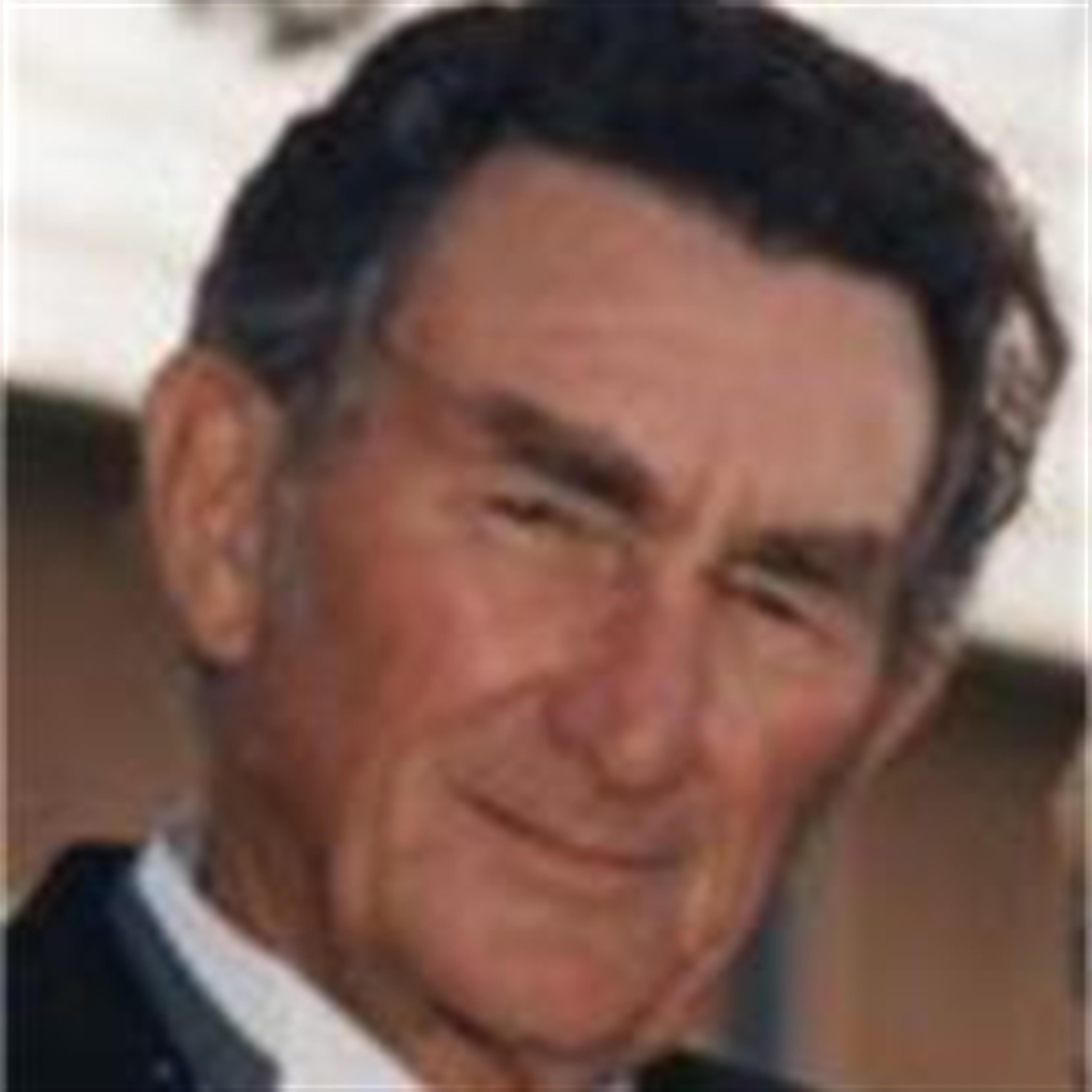 Robert  y. Smith