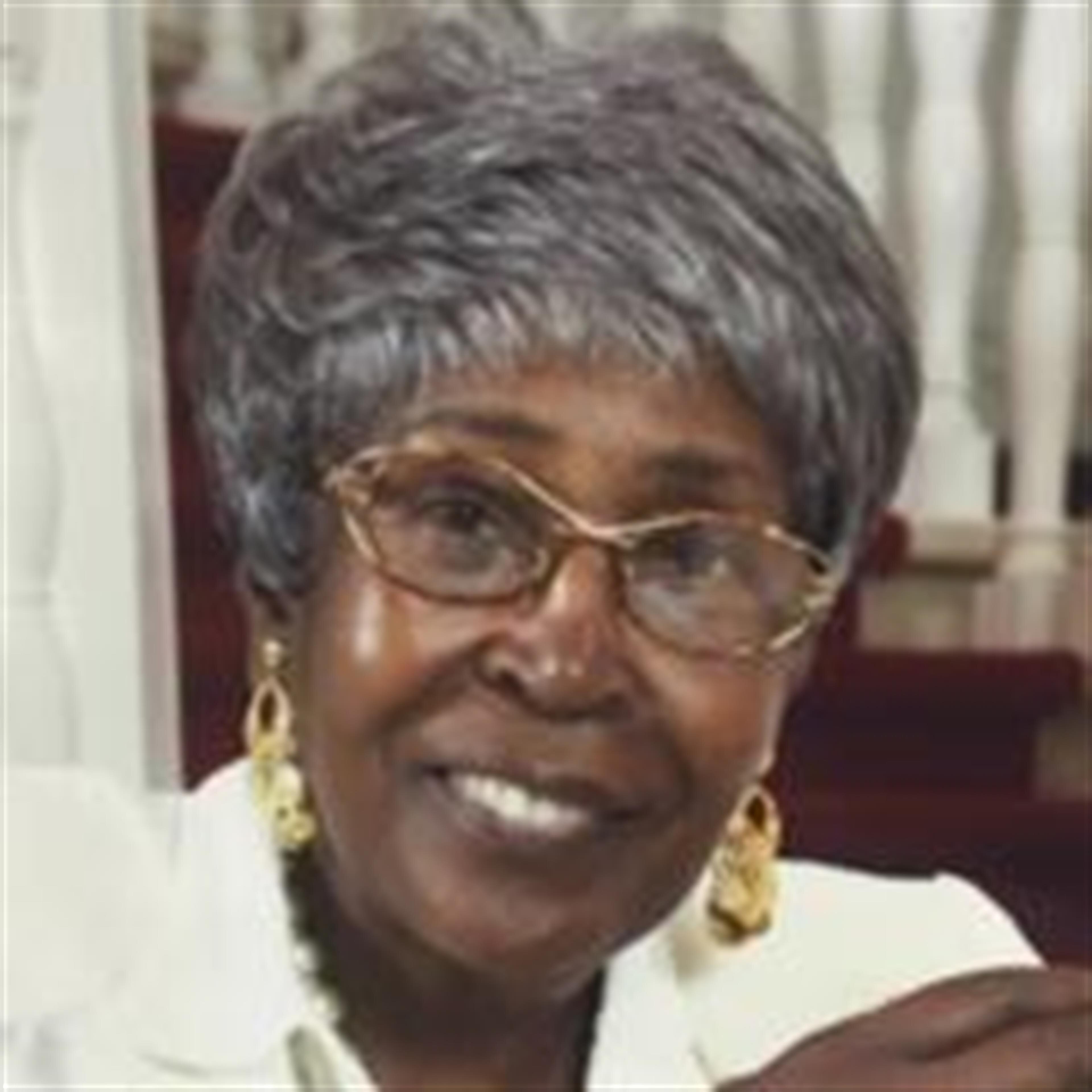 ESSIE MAE  CAMPBELL