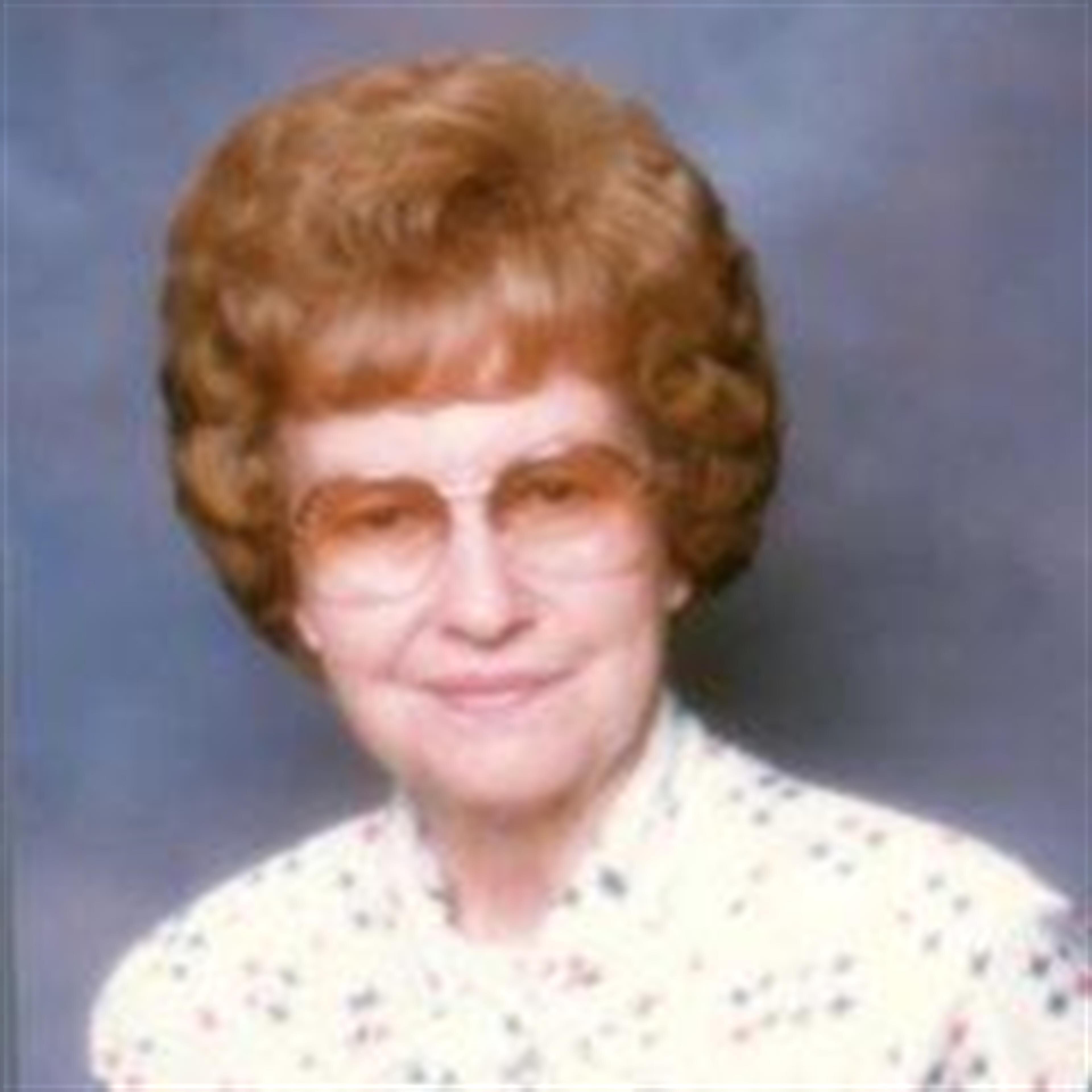 Clara  Lowe