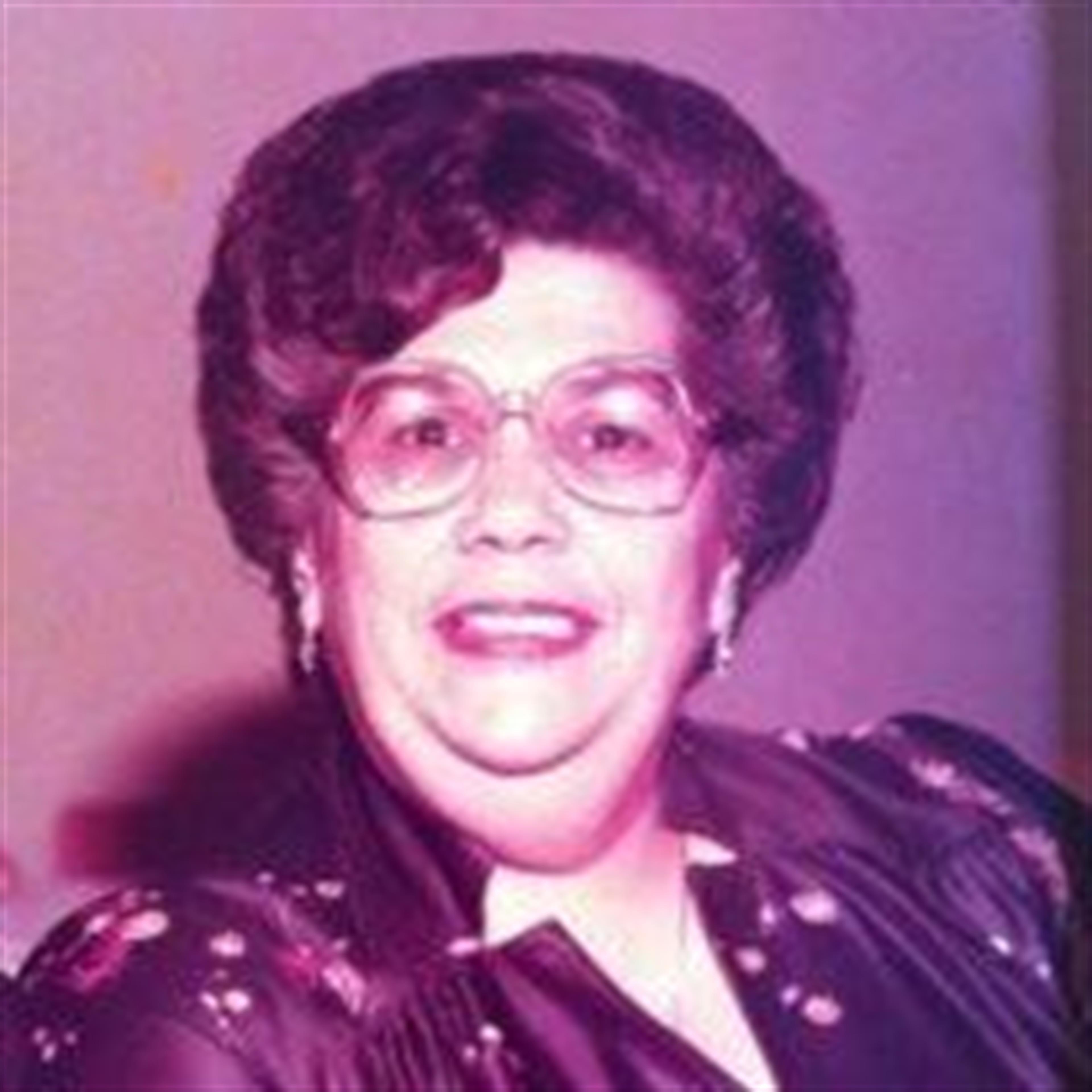 RUTH PEREIRA