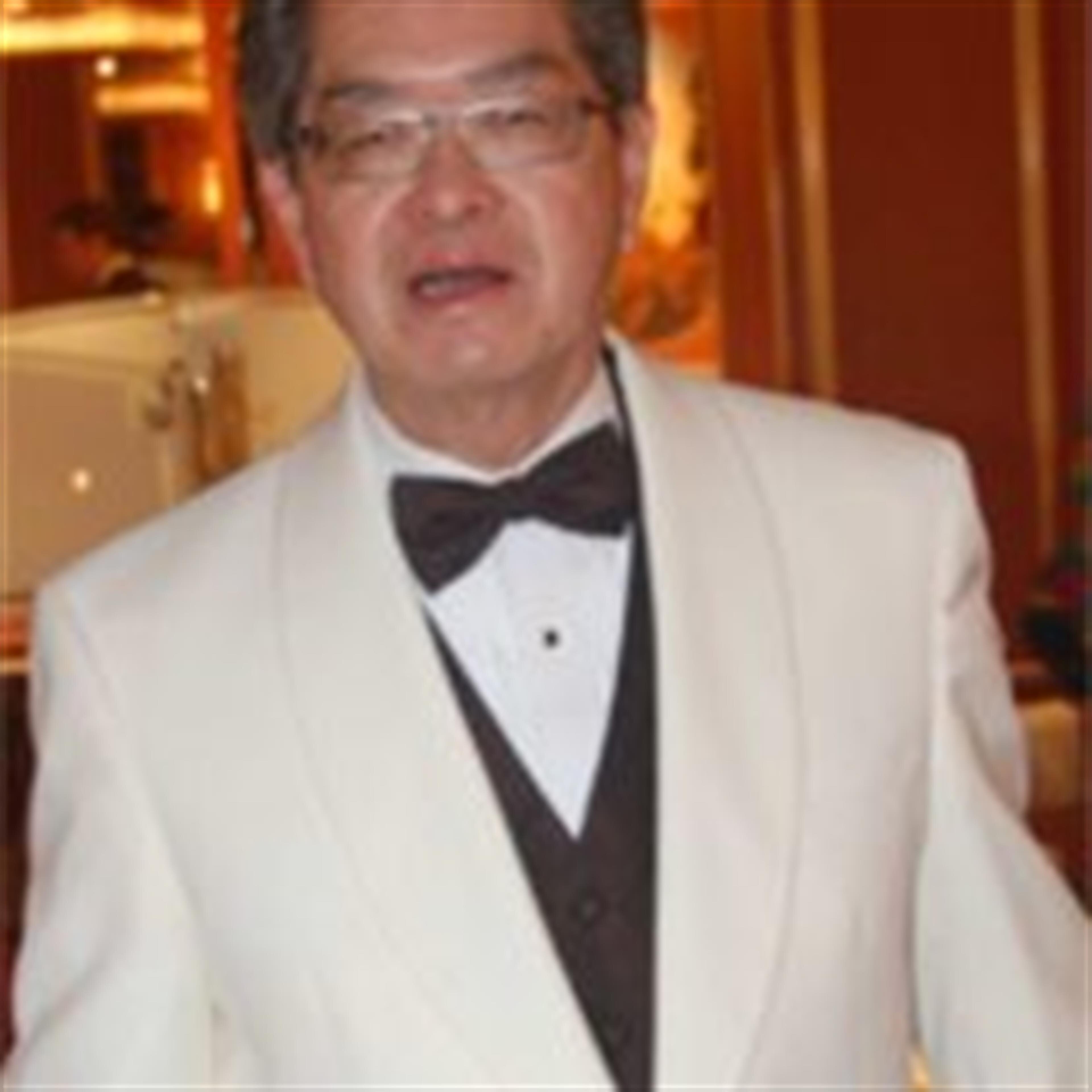 Raymond Yee Lee