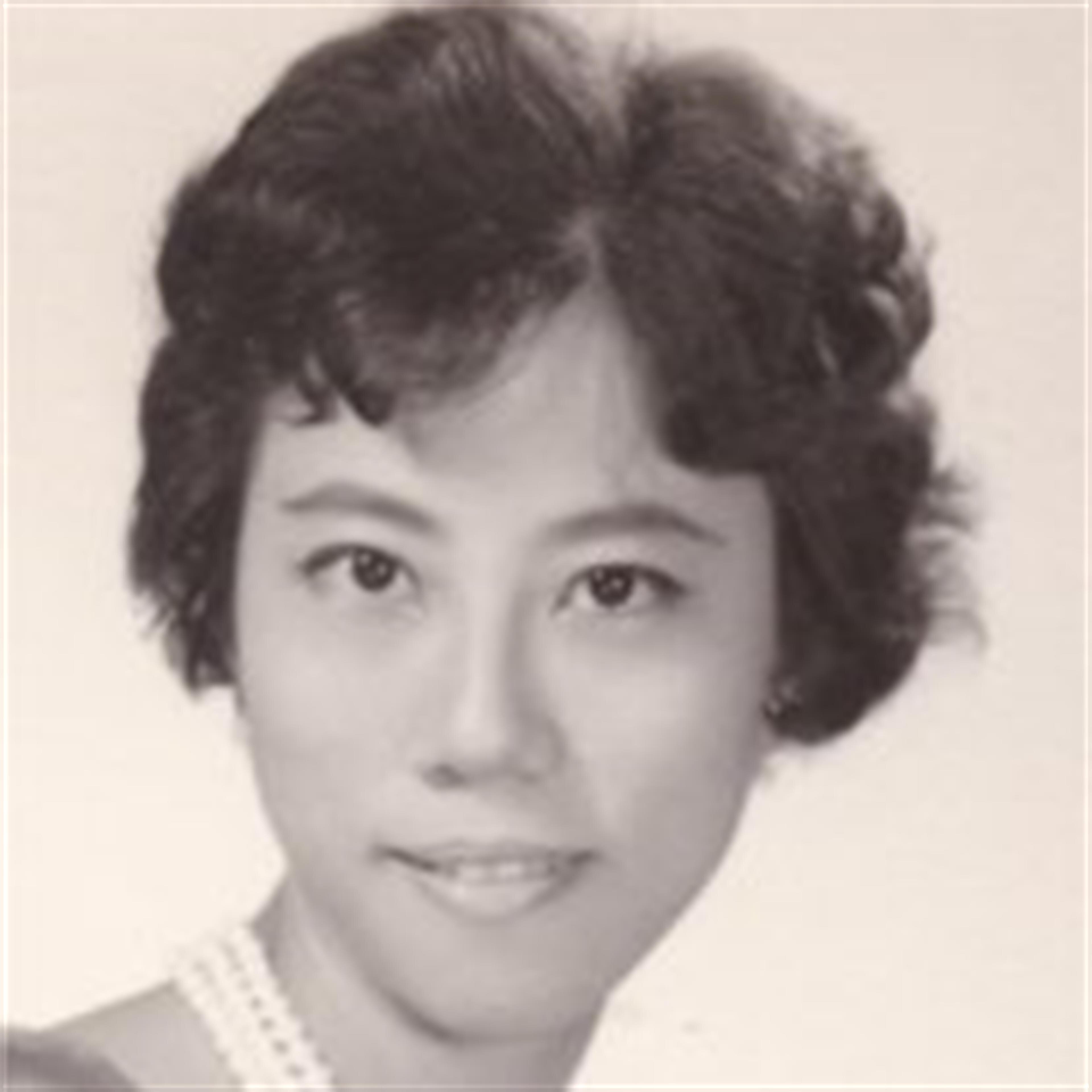 Mrs. Rosaline Choy