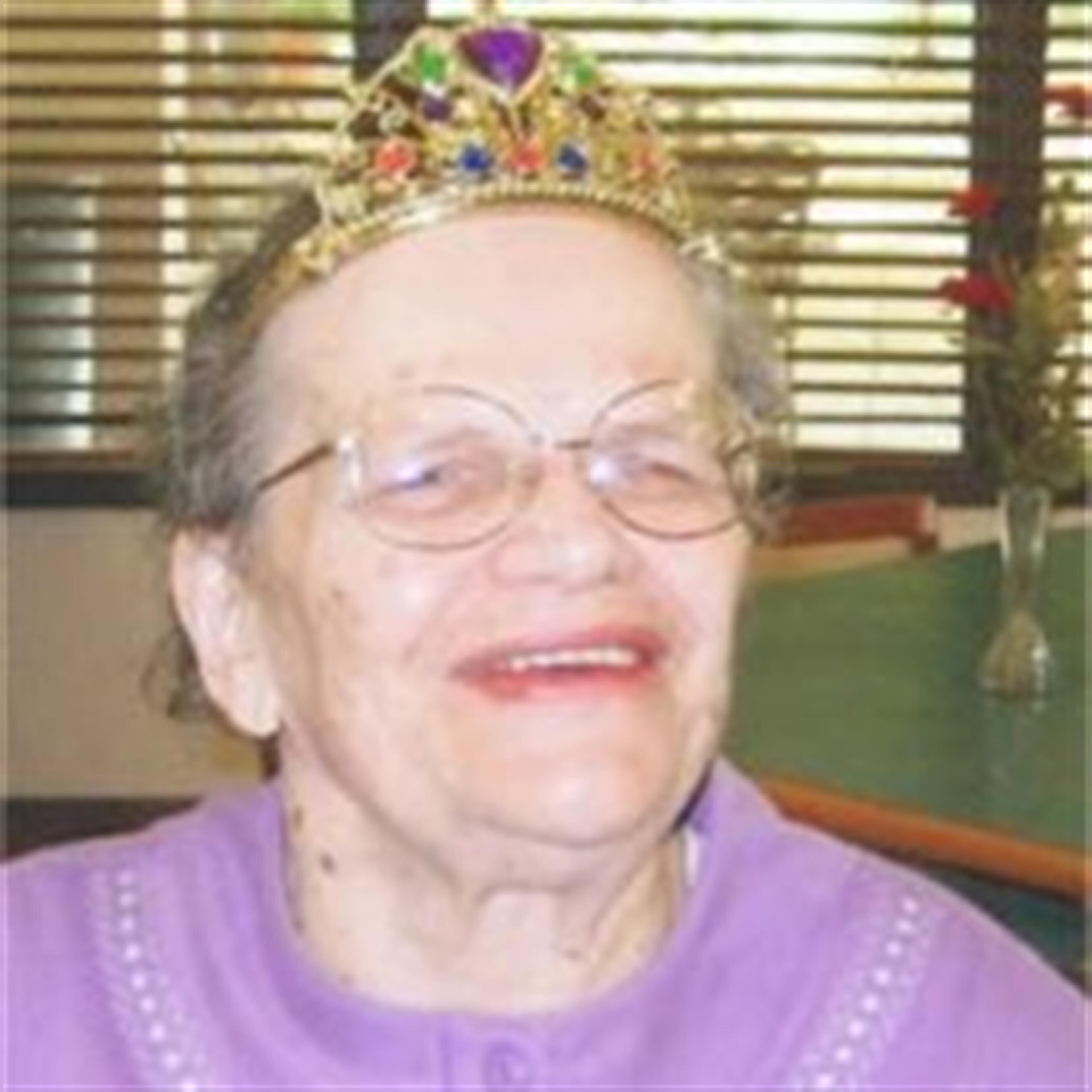Aurora  Ellen Panerio