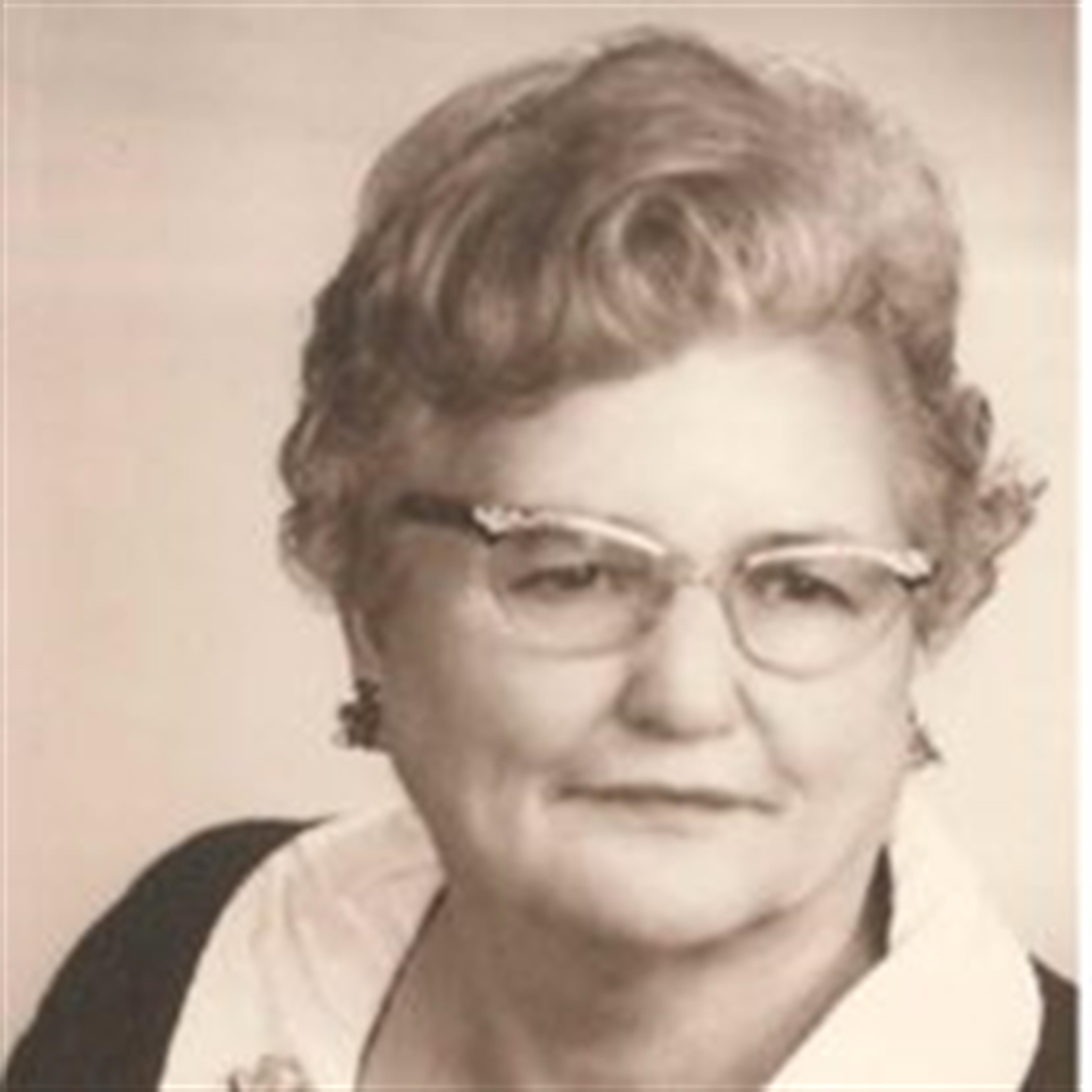 Hilda Elizabeth  Johns