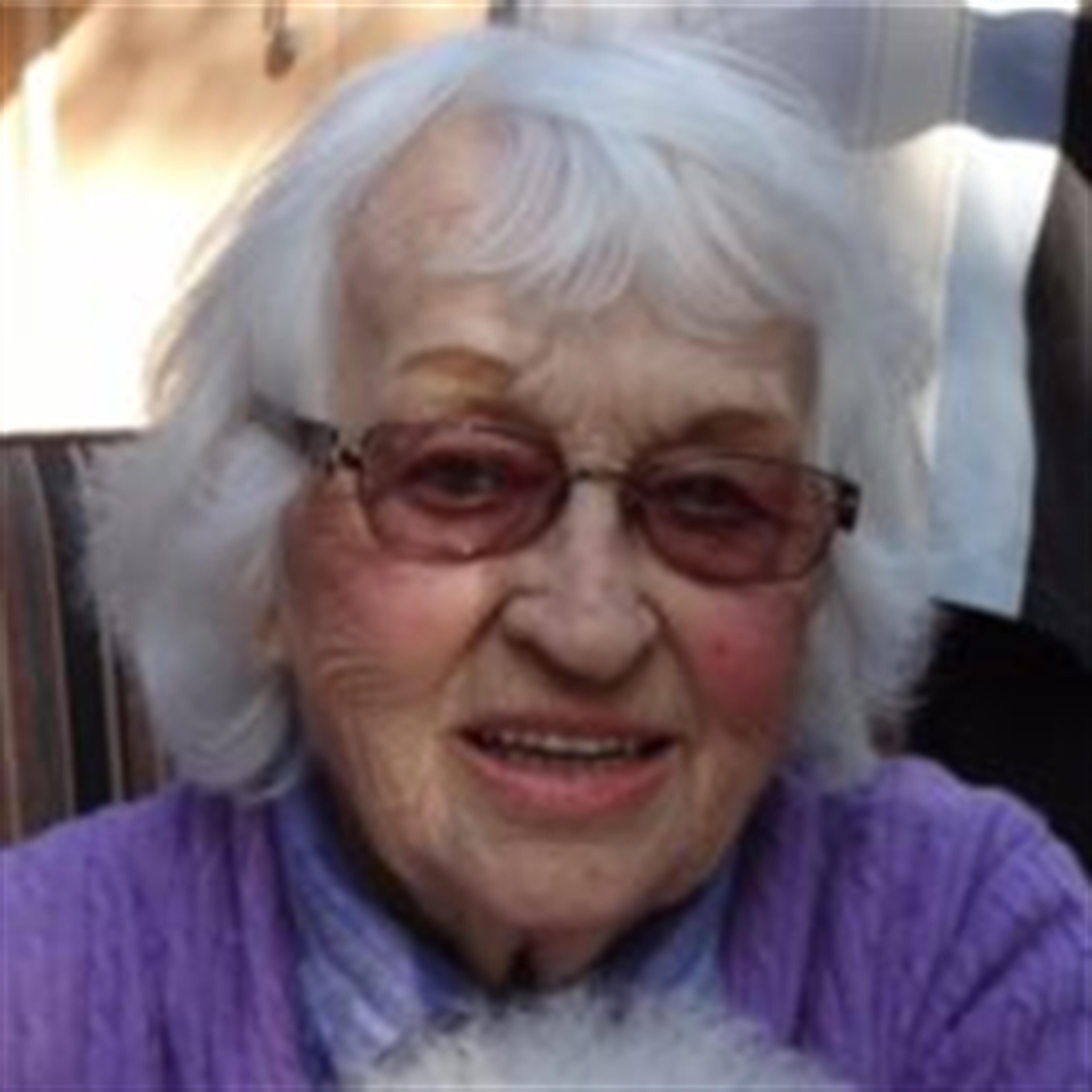 Louise Knox