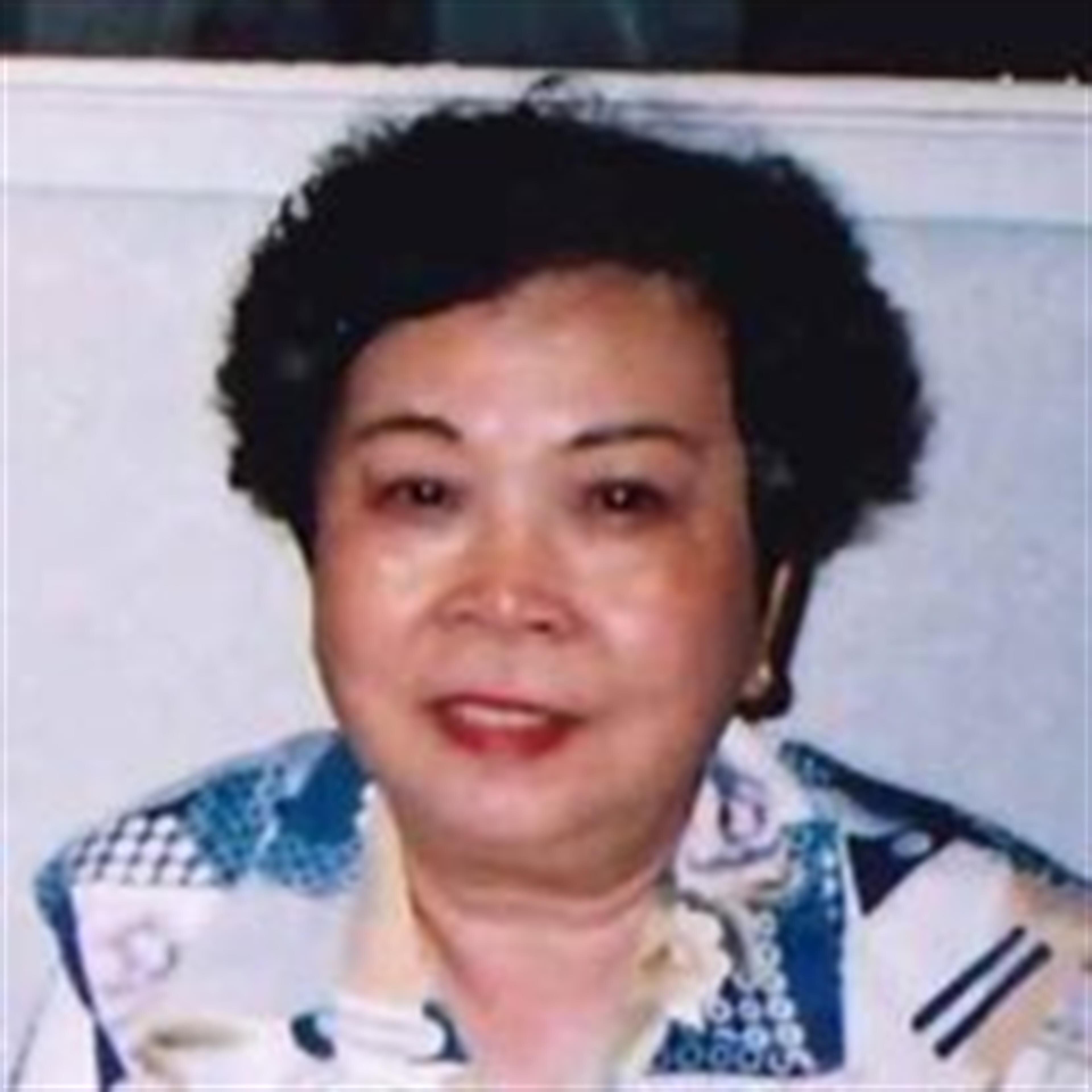 Susan  Low Fong