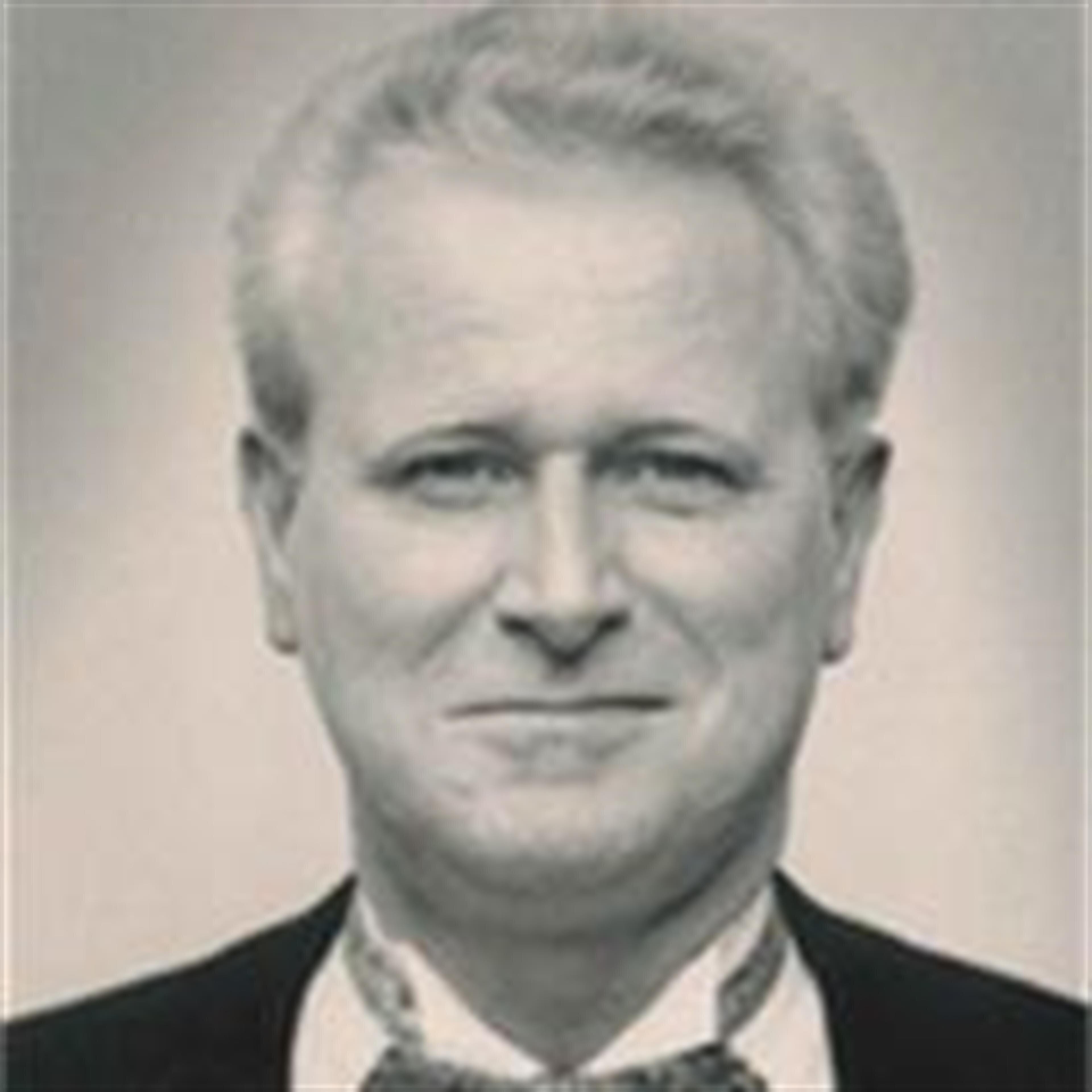 Robert Armstrong