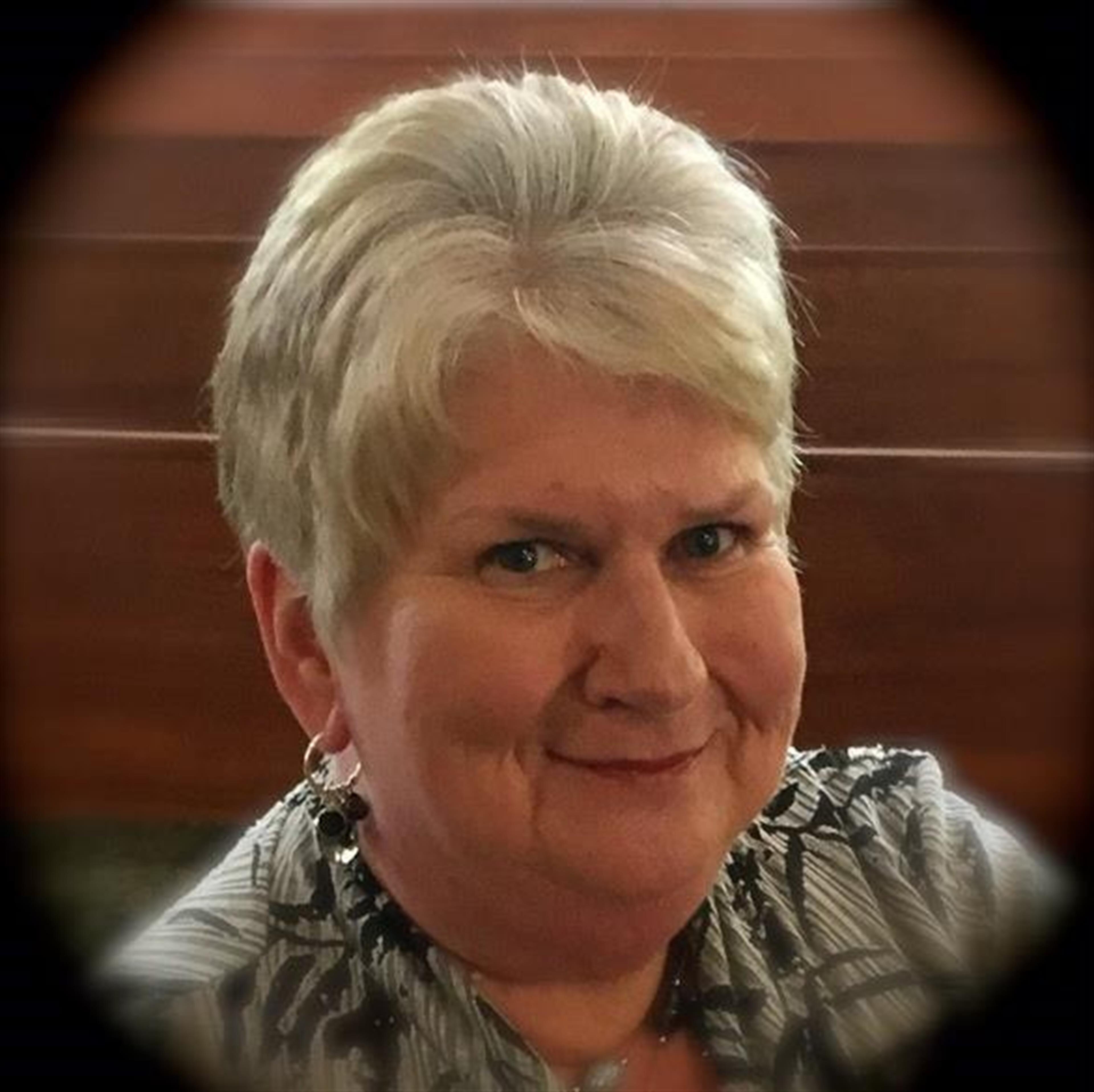 Denise Jane Queen Sackinger