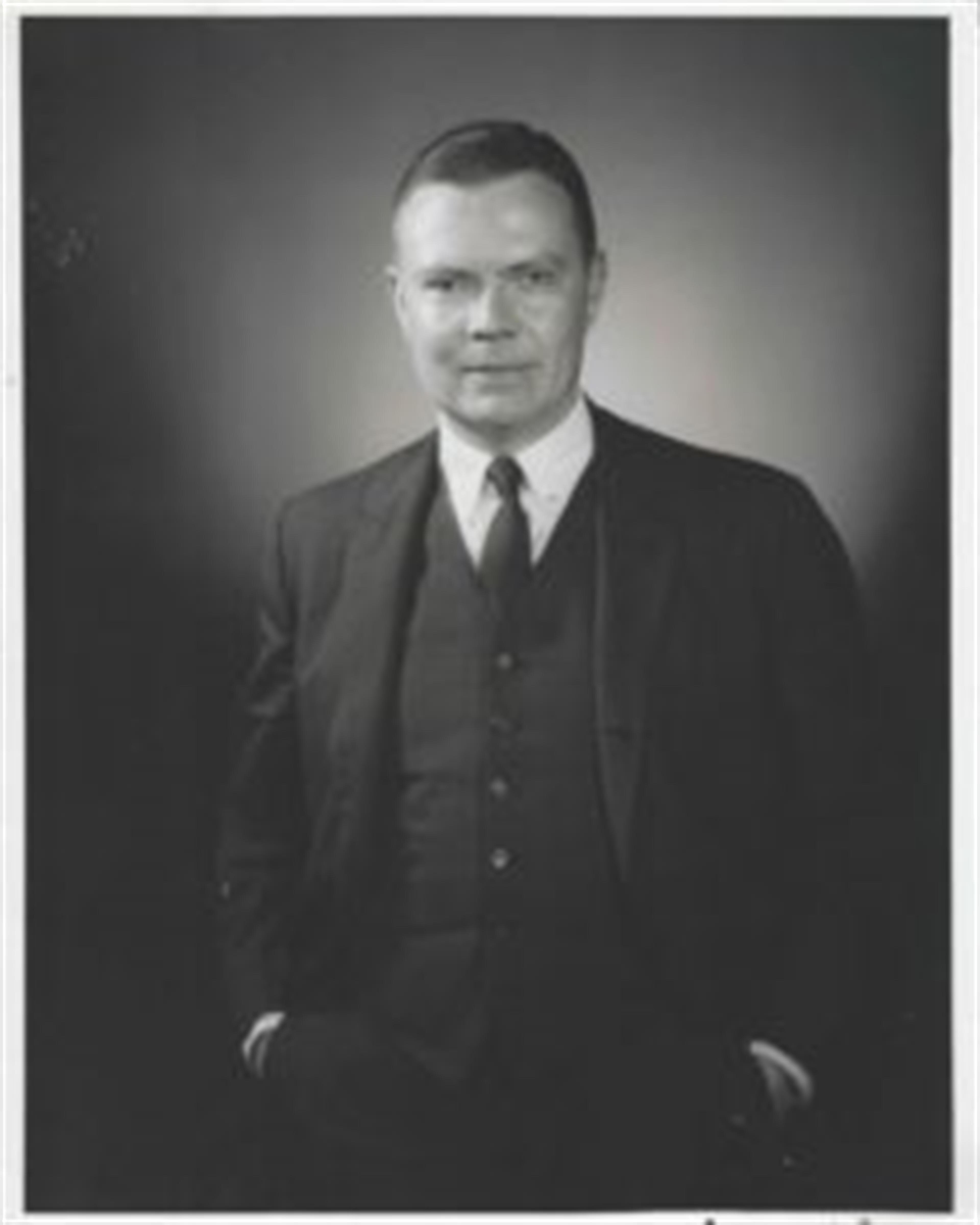 Charles P Waite