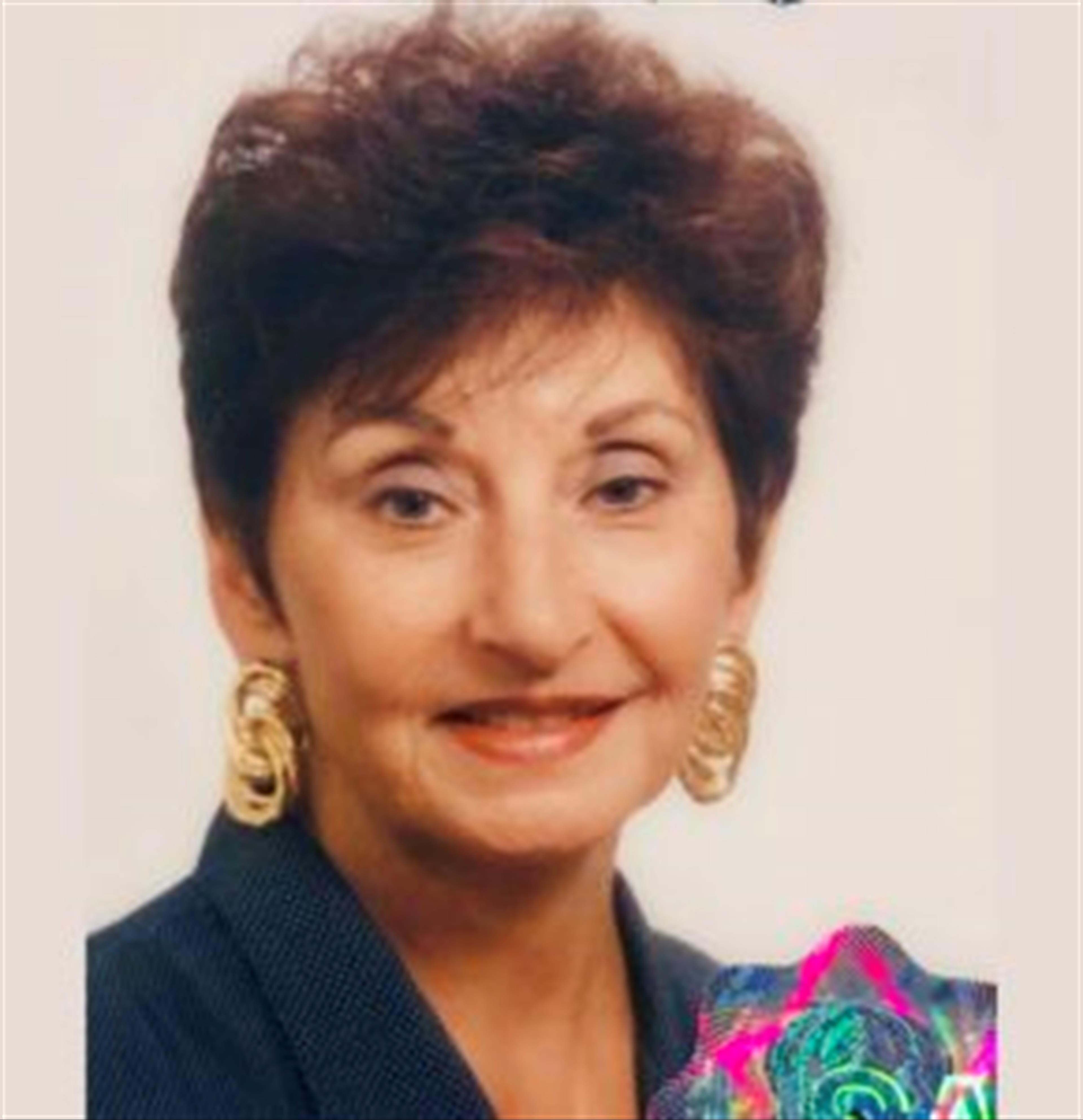 Rinda Lou Arias